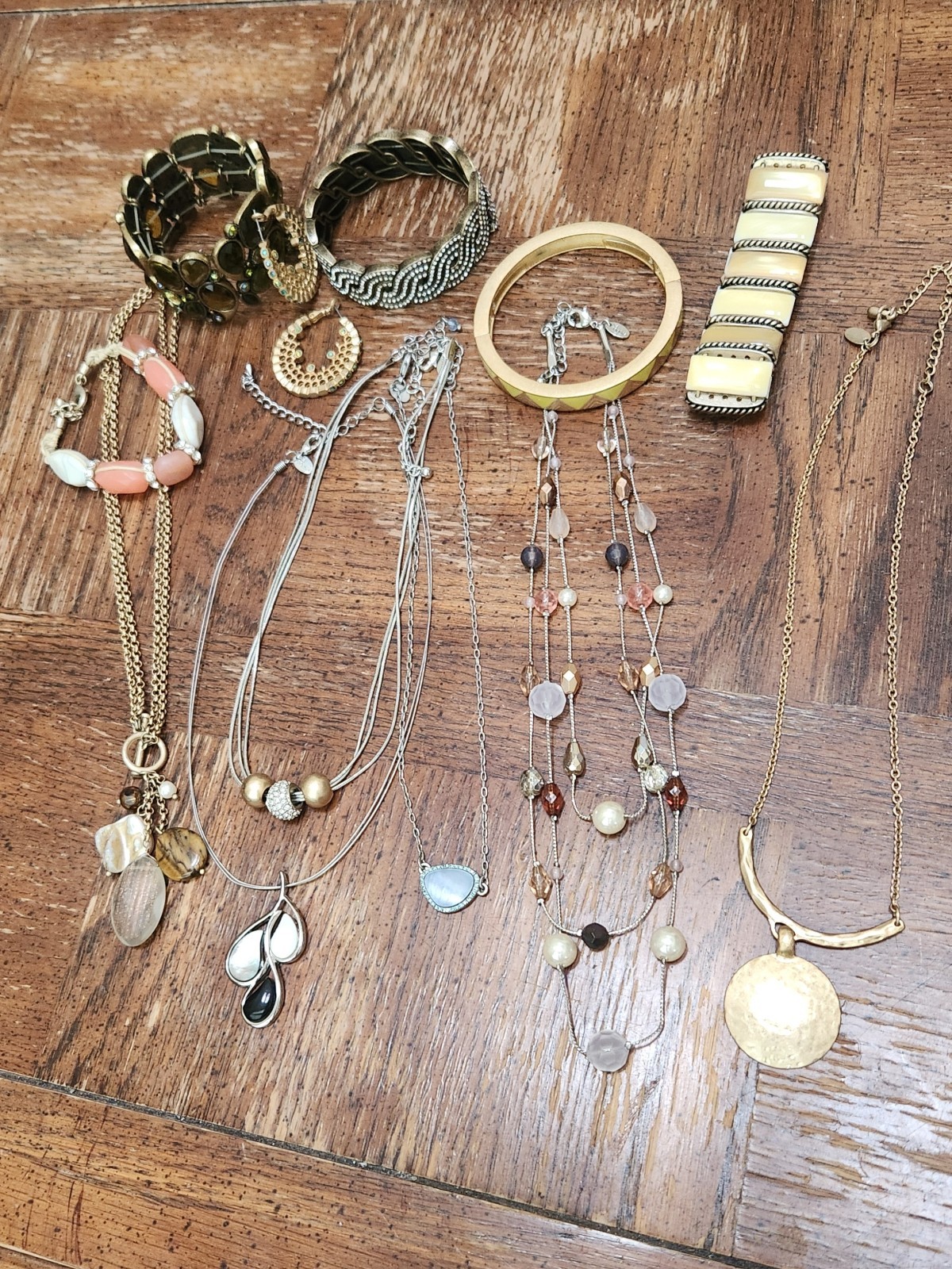 12 Pieces Mixed Lot Of Lia Sophia Necklaces, Bracelets And Earrings
