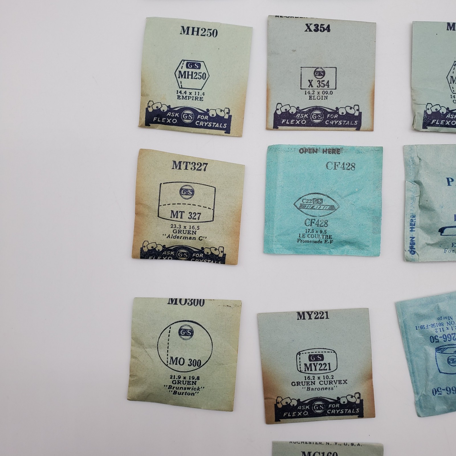 Lot of 50 G.S. Watch Crystals for Various Watch Maker NOS Various Sizes #23