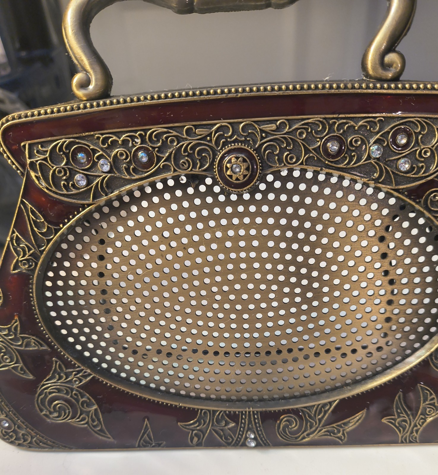 Vintage Brass & Enamel Metal Clutch Purse/Picture Frame/Earing Holder Red Jewel