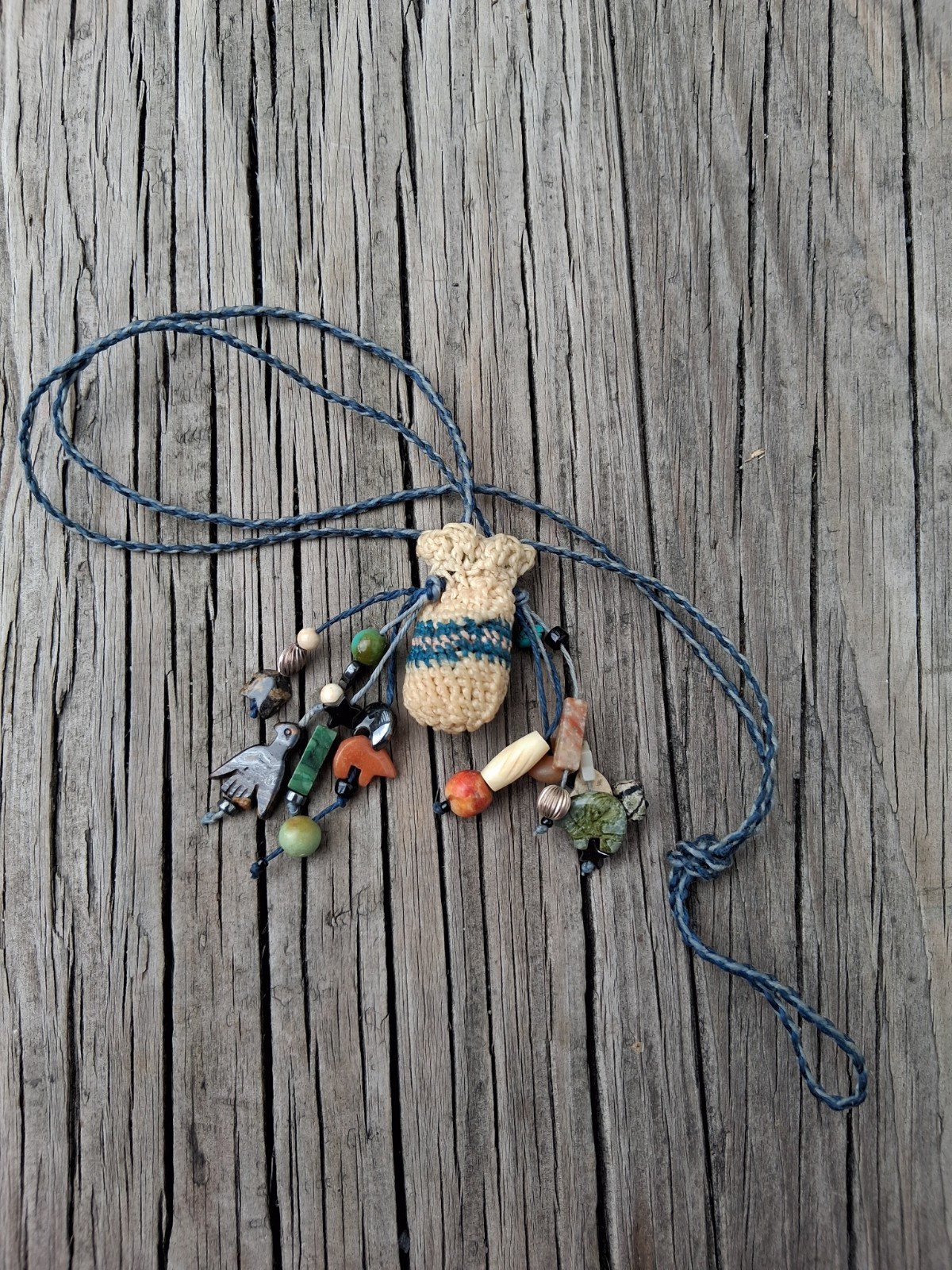 Vtg Fetish Necklace Beaded Pouch Animal Carvings Boho Natural Southwestern