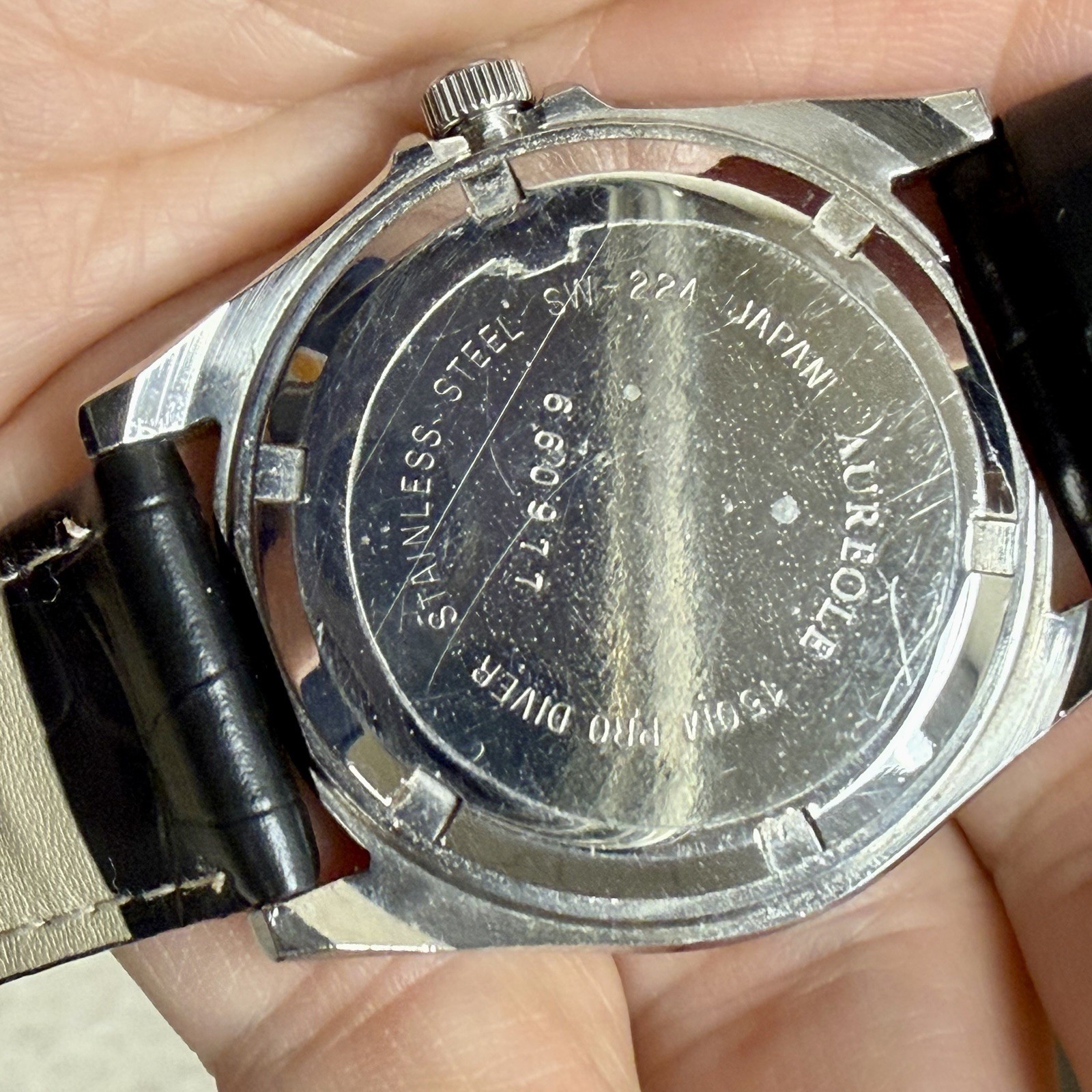 Vintage AUREOLE Moon Phase Quartz SW-224 Men’s 39mm Diver Watch Compass Bezel