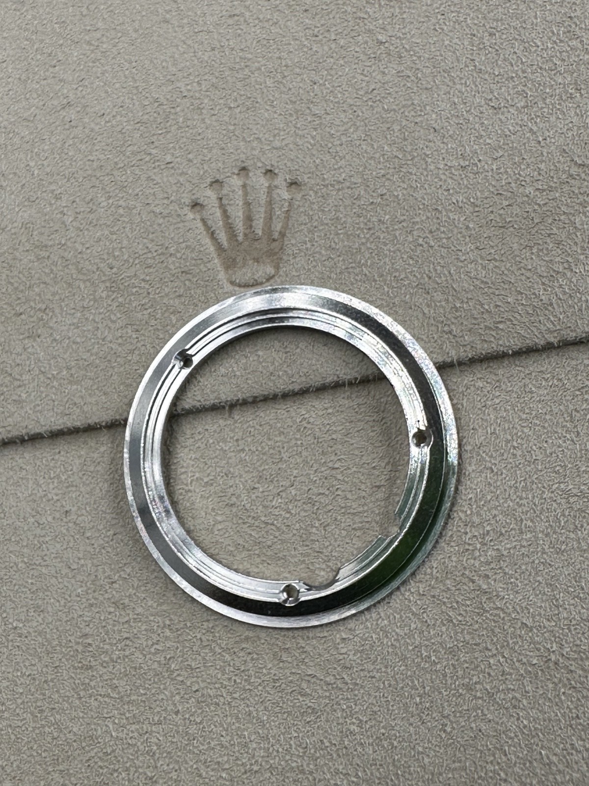 Genuine Rolex Day Date Cal 1555 and 1556 8015 Date Indicator Seating Watch Part