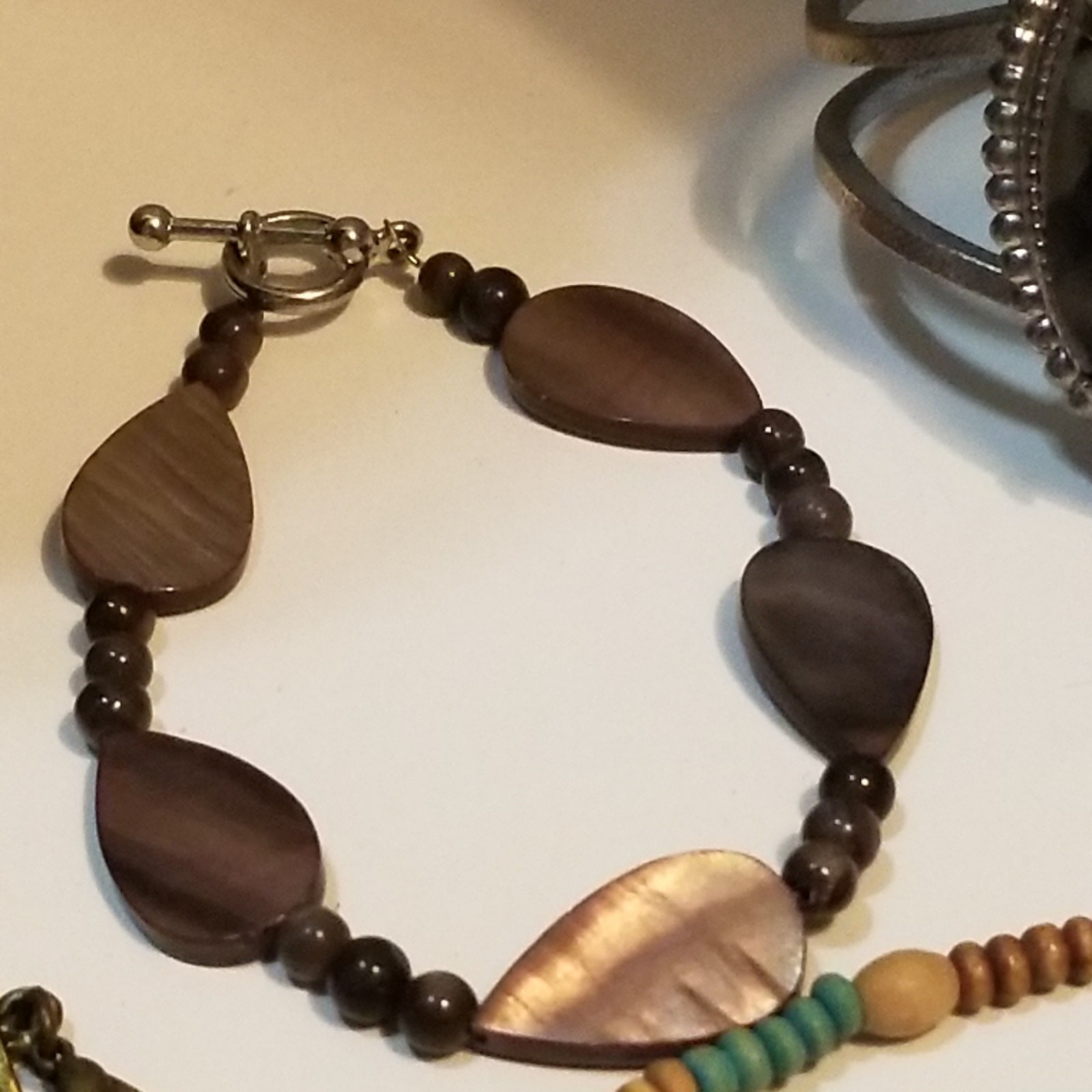 Lot of 18 necklaces bracelets ring and pair of earrings