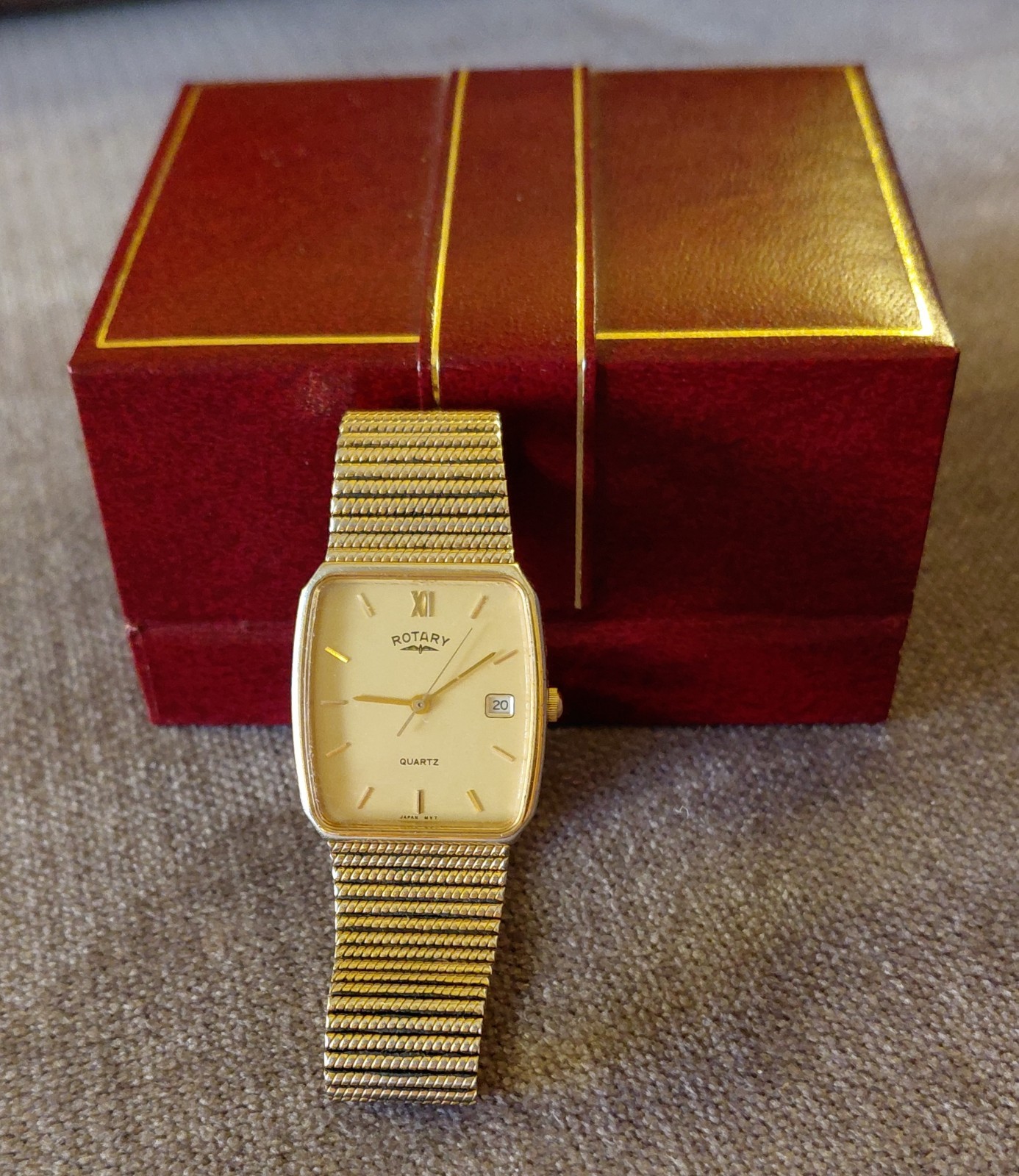 Rotary Vintage Gold Tone Quartz Watch 3602 with box. Date Window, Fully Working