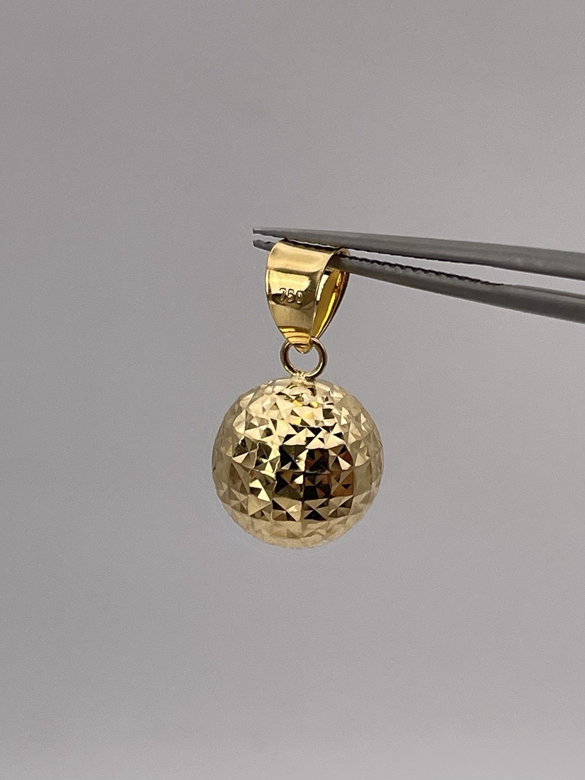 18k Yellow Gold Diamond Cut Disco Ball Pendant charm 1.20g