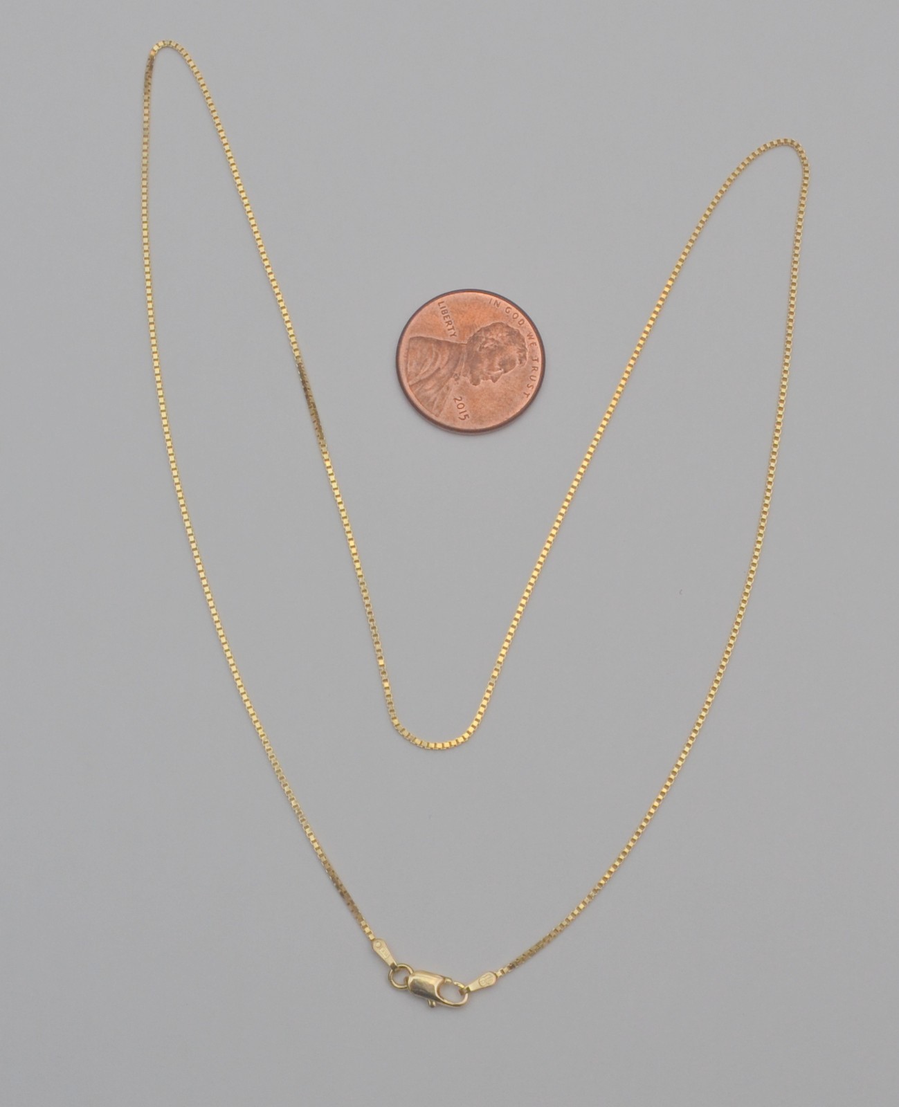 14K Yellow Gold Box Chain Necklace 18″ 0.9mm Lobster Clasp C1