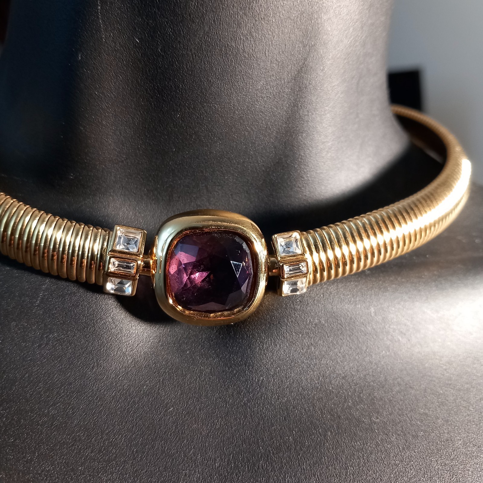 1980’s Nina Ricci Gold Tone Omega Tubogas Collar Necklace Purple&Clear Crystals