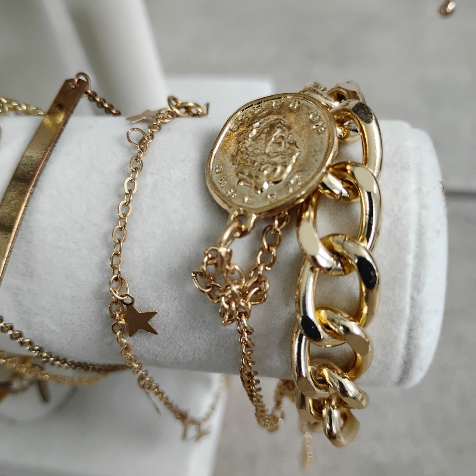 Vintage Lot Of 22 Goldtone Metal Bracelets Quality Greek Key Crystal Coin Chain