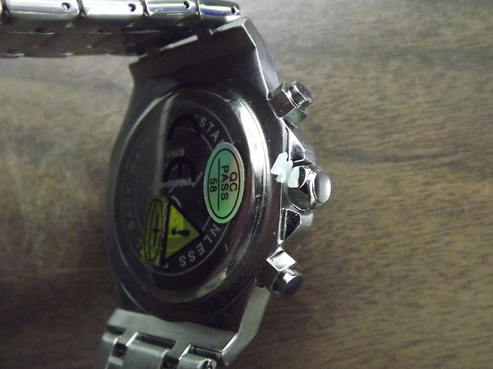 Poedagar Men’s Wrist Watch New in Box
