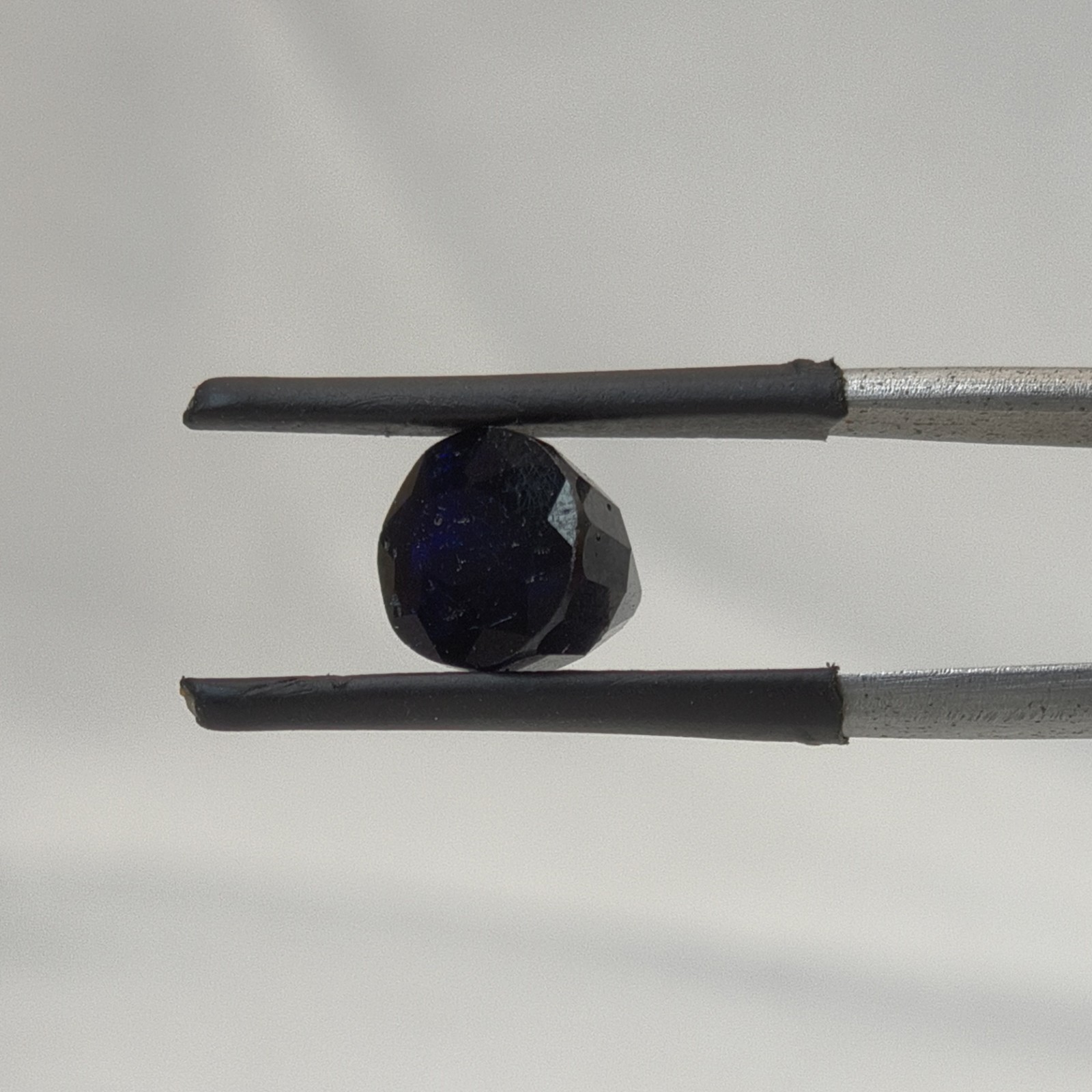Beautiful Natural Blue Sapphire Oval Cut 4.90Ct Loose Gemstone 9.05×7.71×6.87 mm