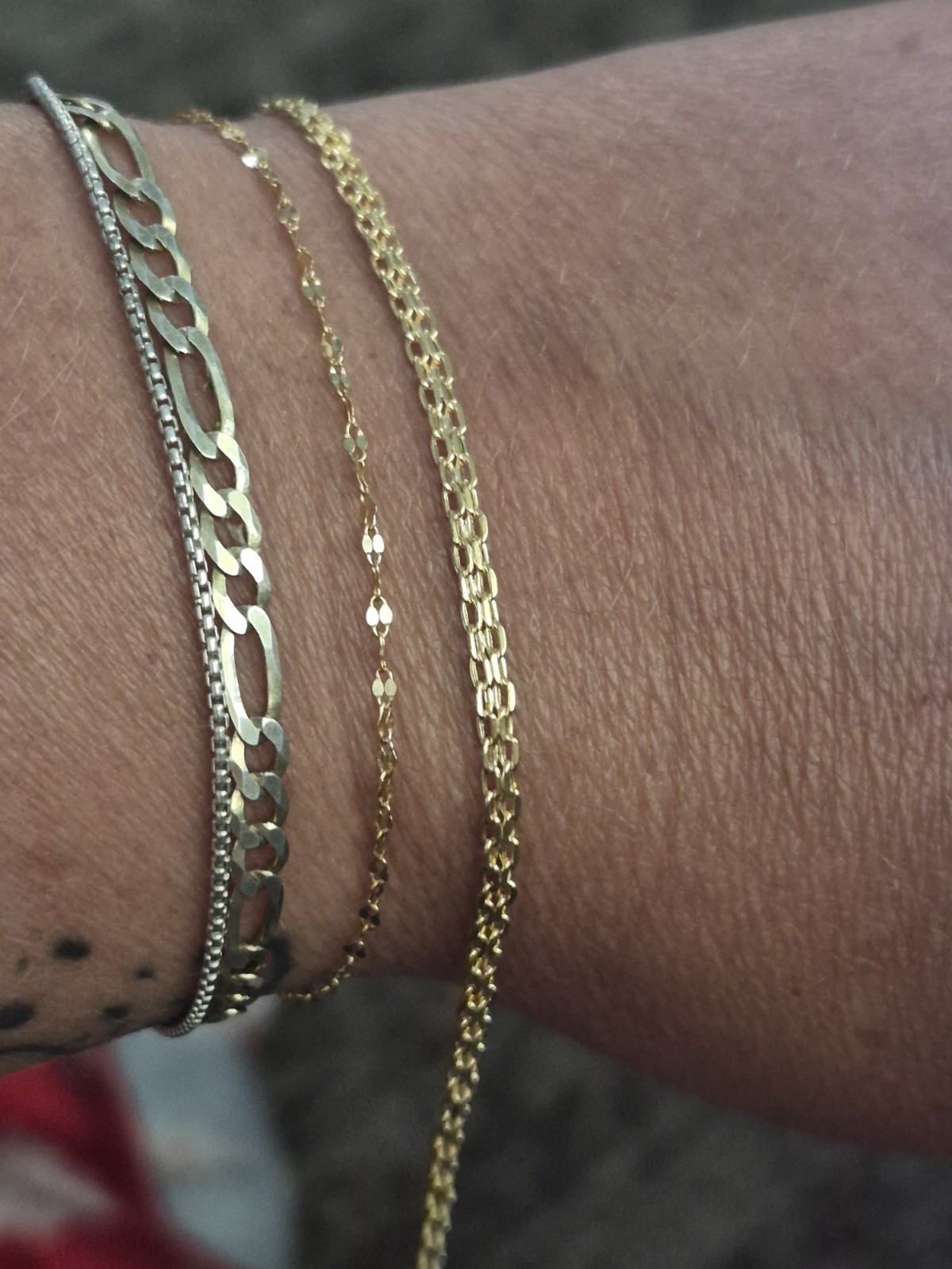 Solid 10k Gold Bismark Bracelet 2.5mm 7.5in Long