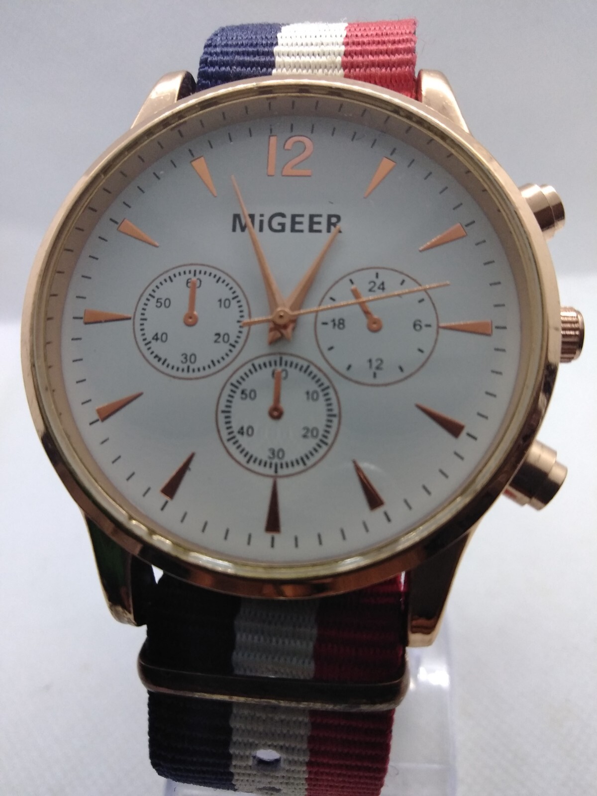 Migeer Watch Gold tone watch Women’s Unisex girls female Beige Canvas Strap