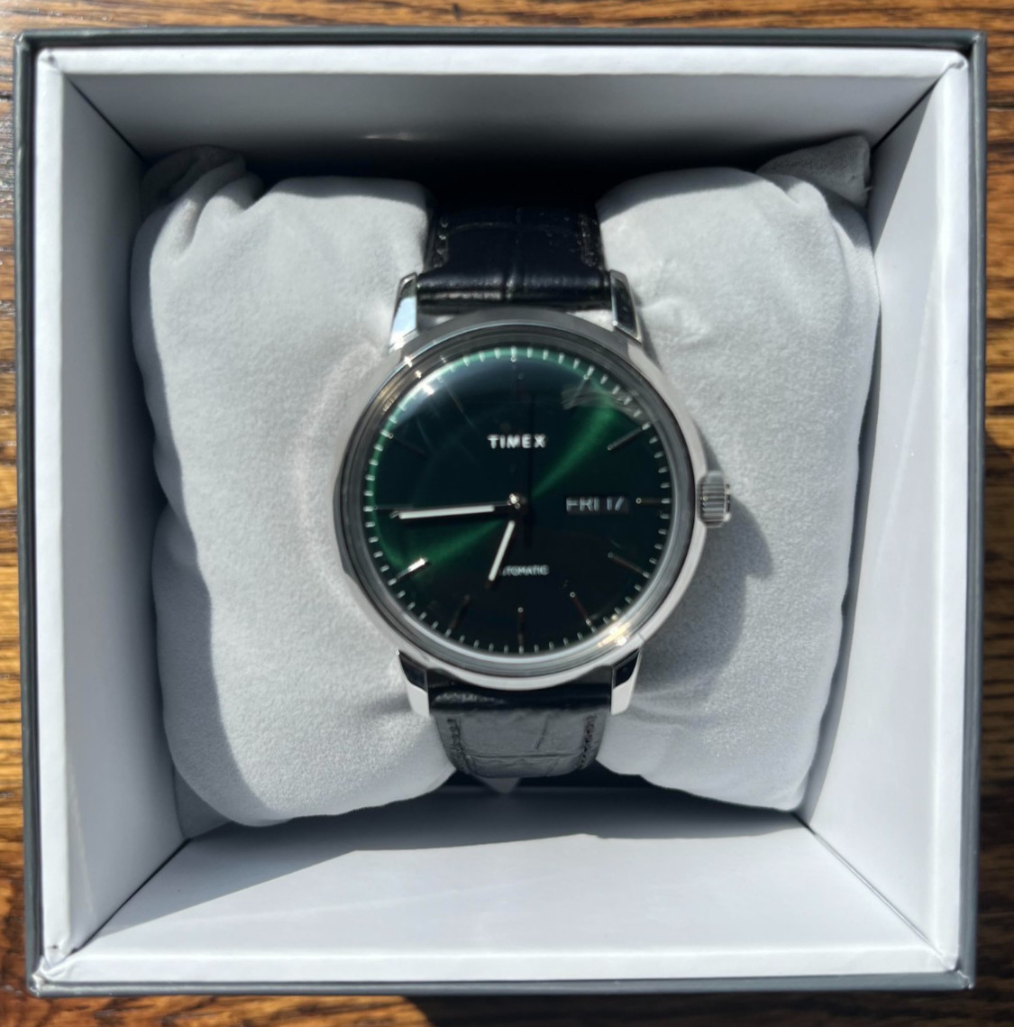 Timex Marlin Men’s Watch TW2Y54400VQ, 38mm Green Crosshair Dial Black Leather
