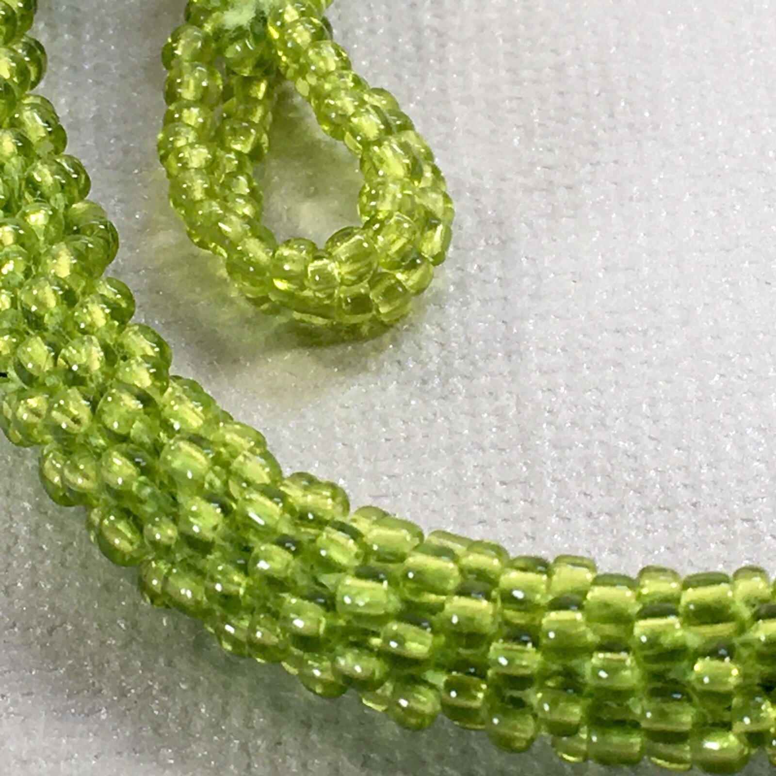 Himalayan Gems Andrew Stone Lime Green Glass Seed Bead Rope 20″ Necklace Nepal