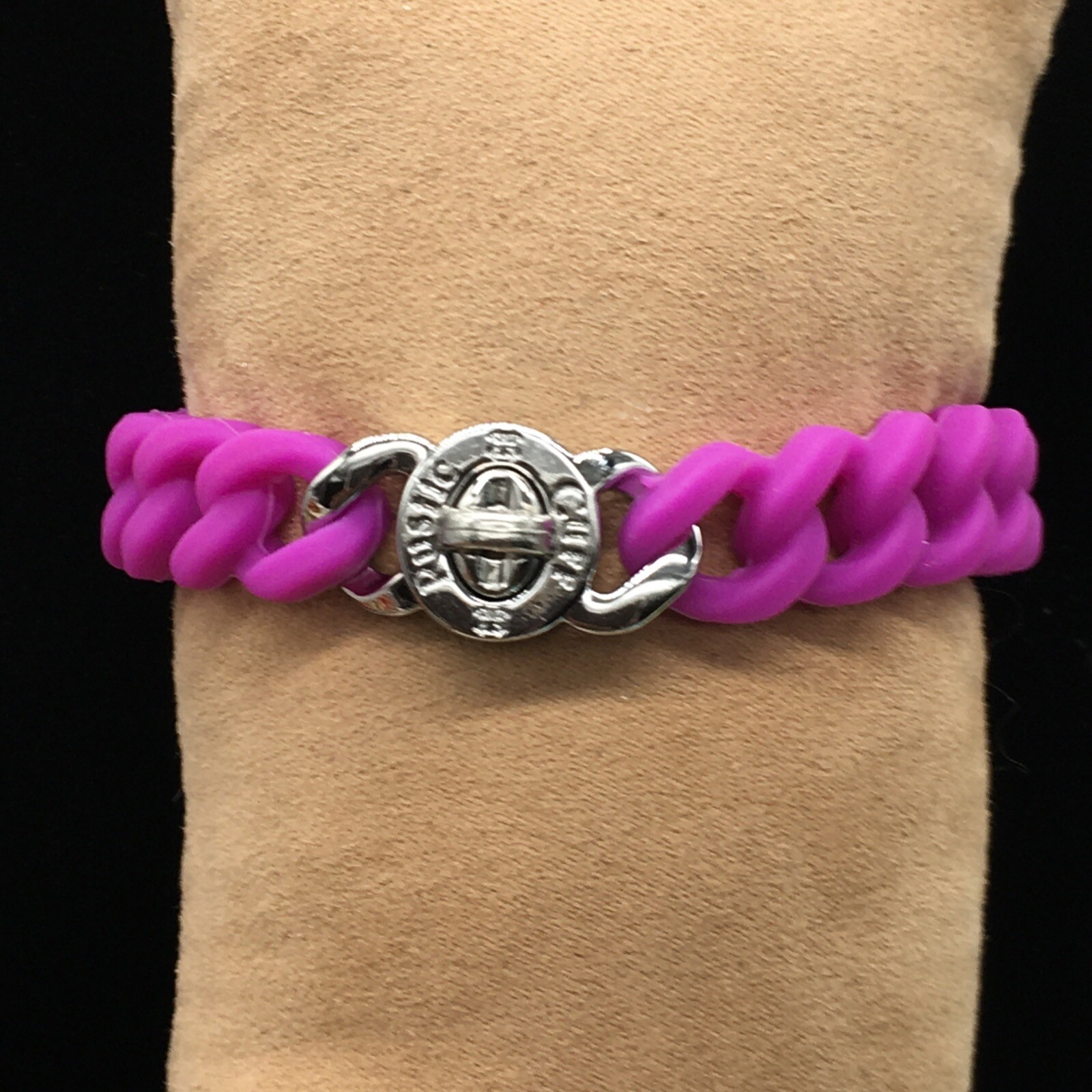 Rustic Cuff Silver Tone Turn Lock Fuchsia Silicone Stretch Mock Chain Bracelet