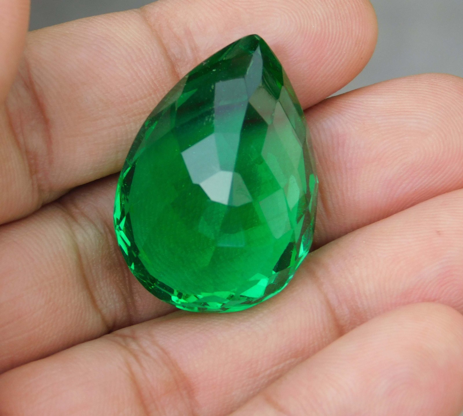66.85ct. Natural Pear Translucent Colombian Emerald Green loose gemstone