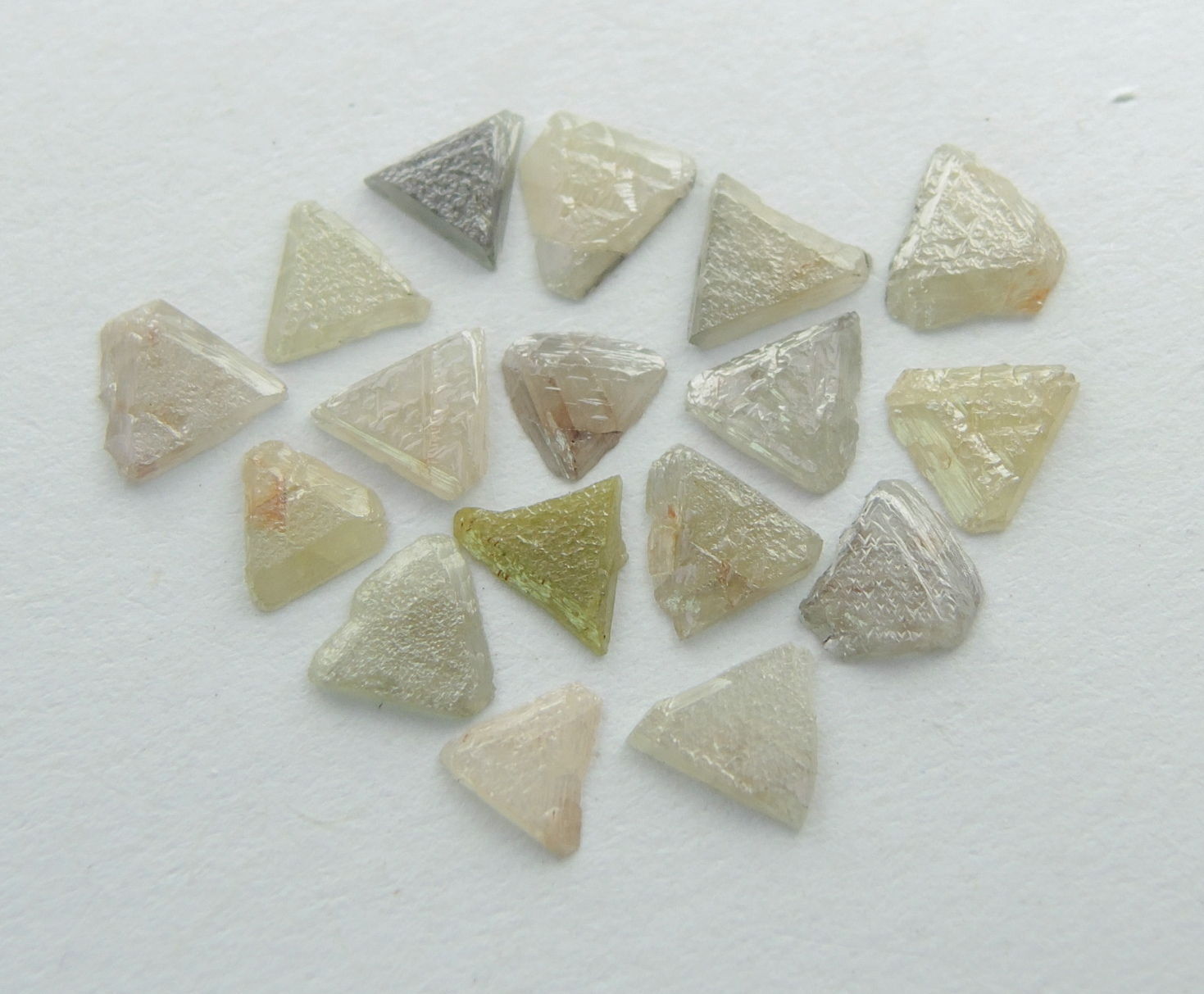 Natural Loose Diamond Rough Uncut Triangle Mix Color 3.00 to 4.00 MM 2.00 ct J1