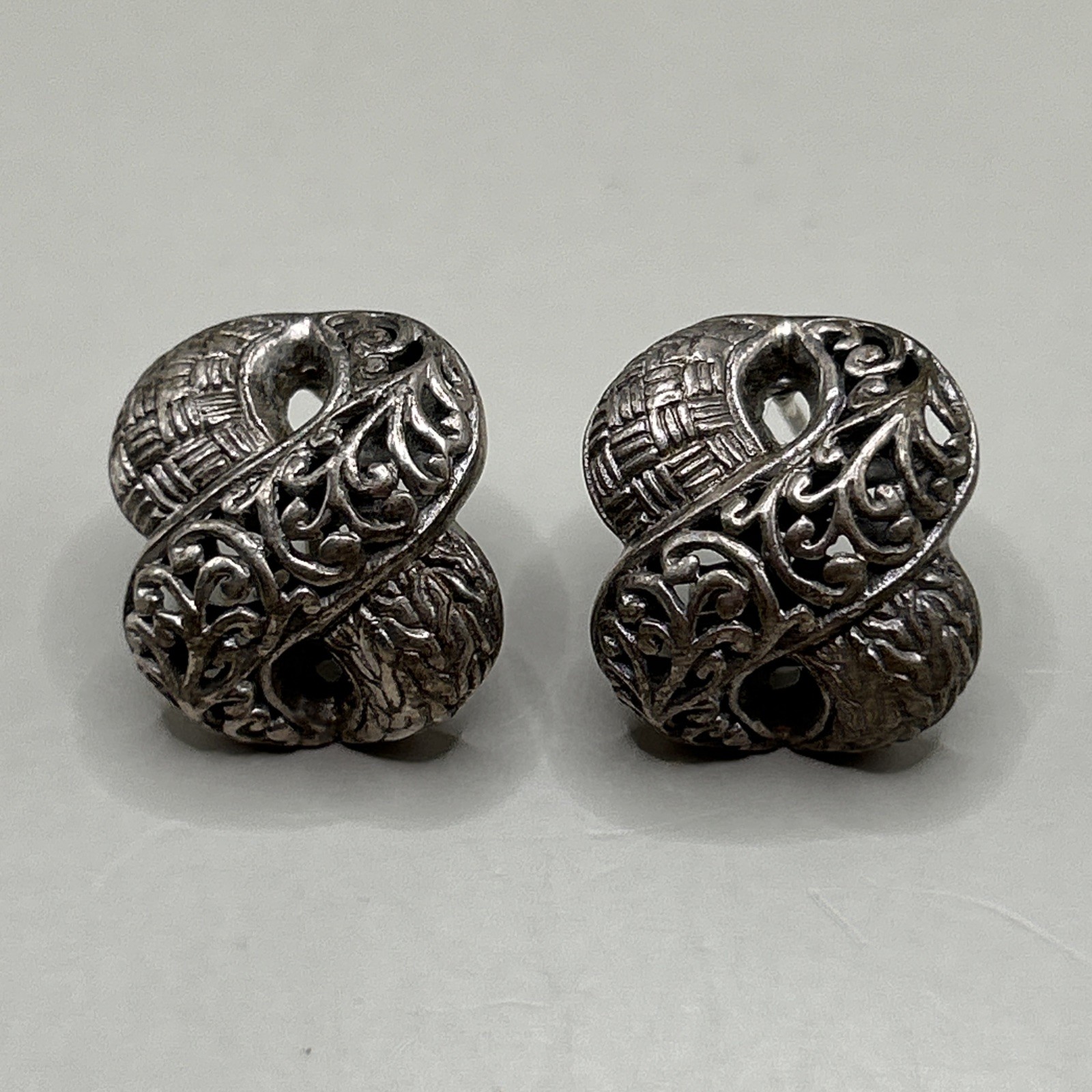 VTG SIGNED SARDA STERLING SILVER 925 BASKET WEAVE FILIGREE FIGURE 8 EARRINGS
