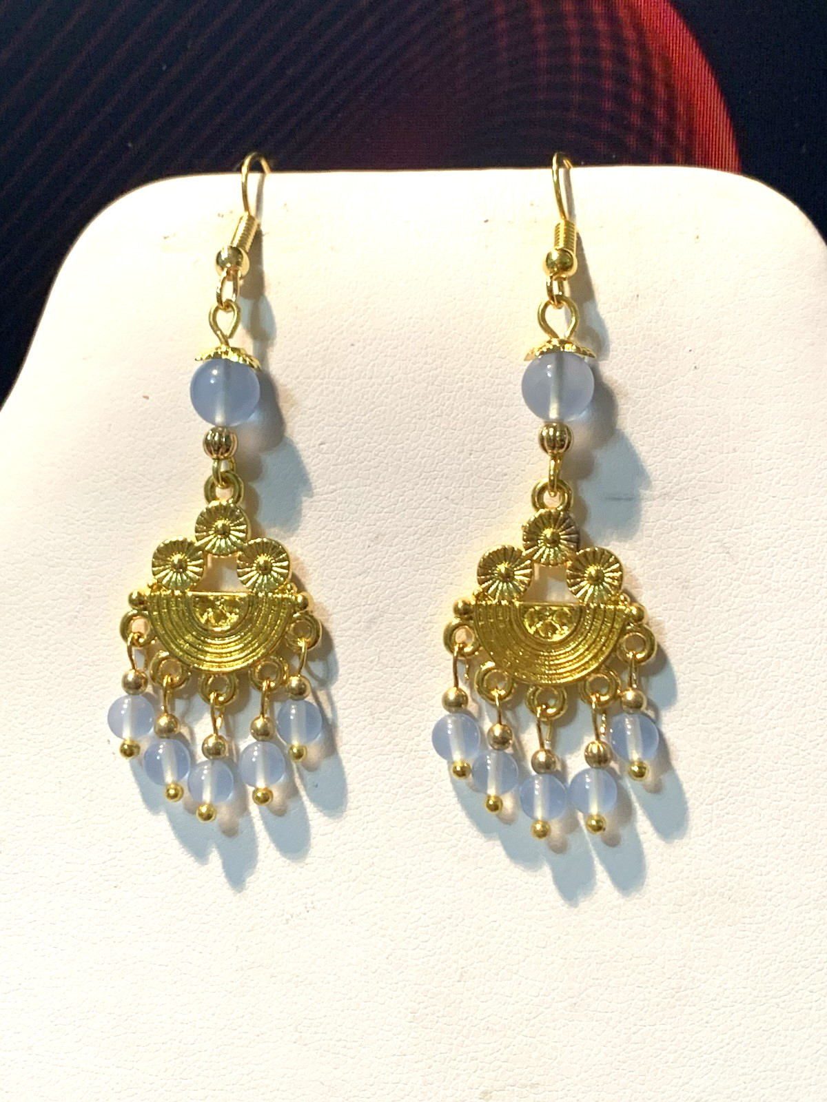 *NEW ITEM*HANDCRAFTED NATURAL BLUE CHALCEDONY ART-DECO CHANDELIER EARRINGS.g