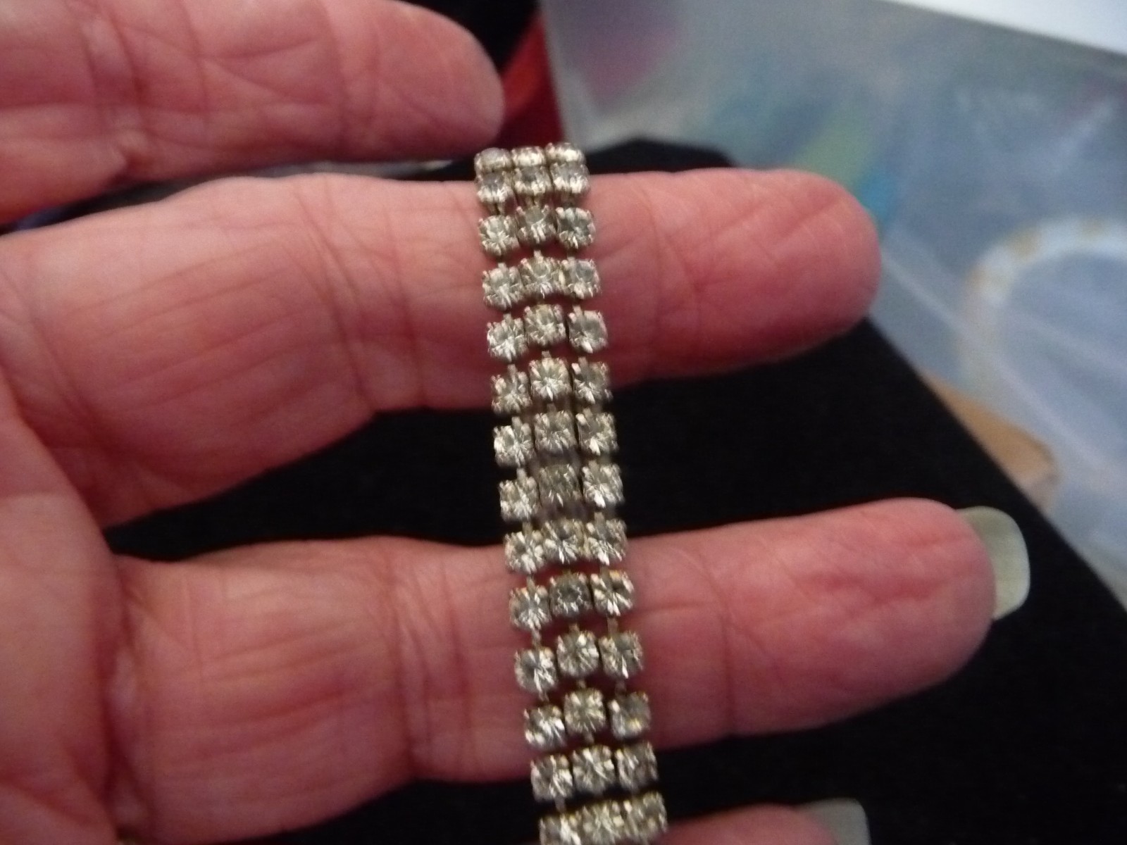 3 ROWS SILVER TONE W RHINESTONES 6 1/2 ” L X 3/8” W BRACELET #32/28