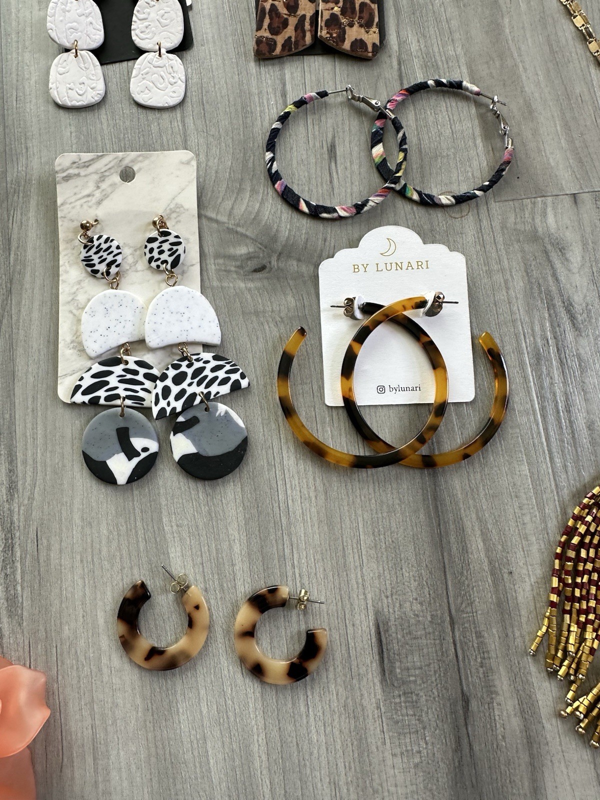 Boutique Western Boho Fashion Costume Jewelry Lot Earrings Bracelets Necklaces