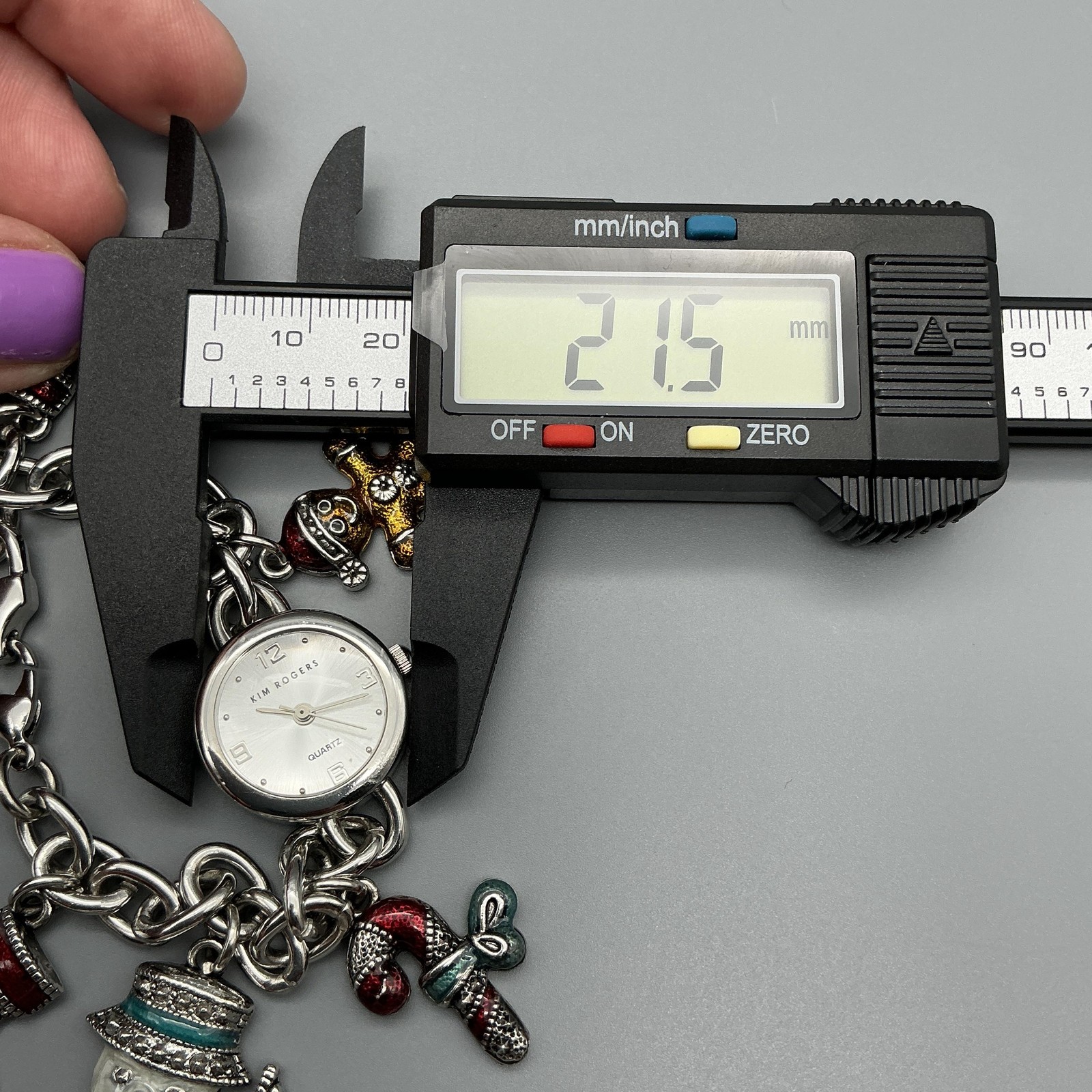 Kim Rogers Womens Watch 22mm Silver Tone Christmas Charm 28974 New Battery 6.5″
