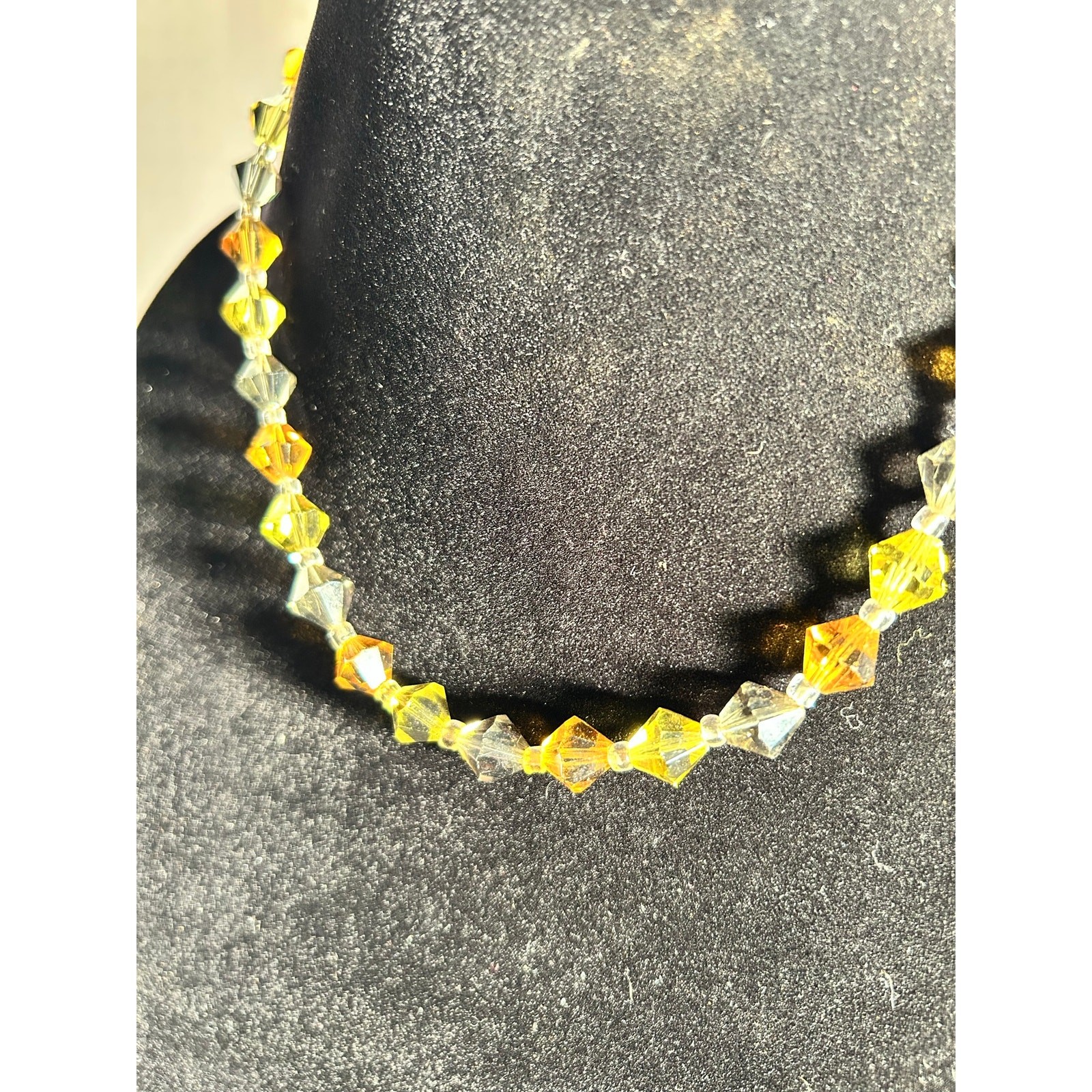 Vintage 18″ Faceted Amber Yellow Charcoal Gray Lucite Bead Necklace