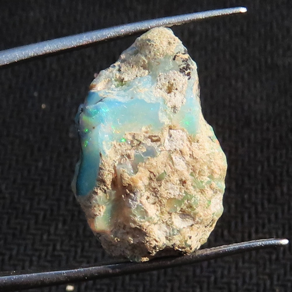 9.05 Cts 100% Natural Ethiopian Opal Rough Uncut Opal Specimen 12x20x8 mm GT867