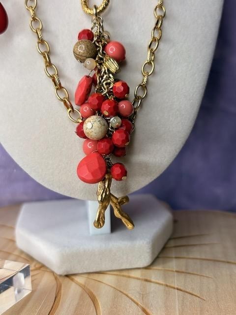 Vintage Boho Red Pink Cluster Tassel Pendant Necklace Matching Drop Earrings Set