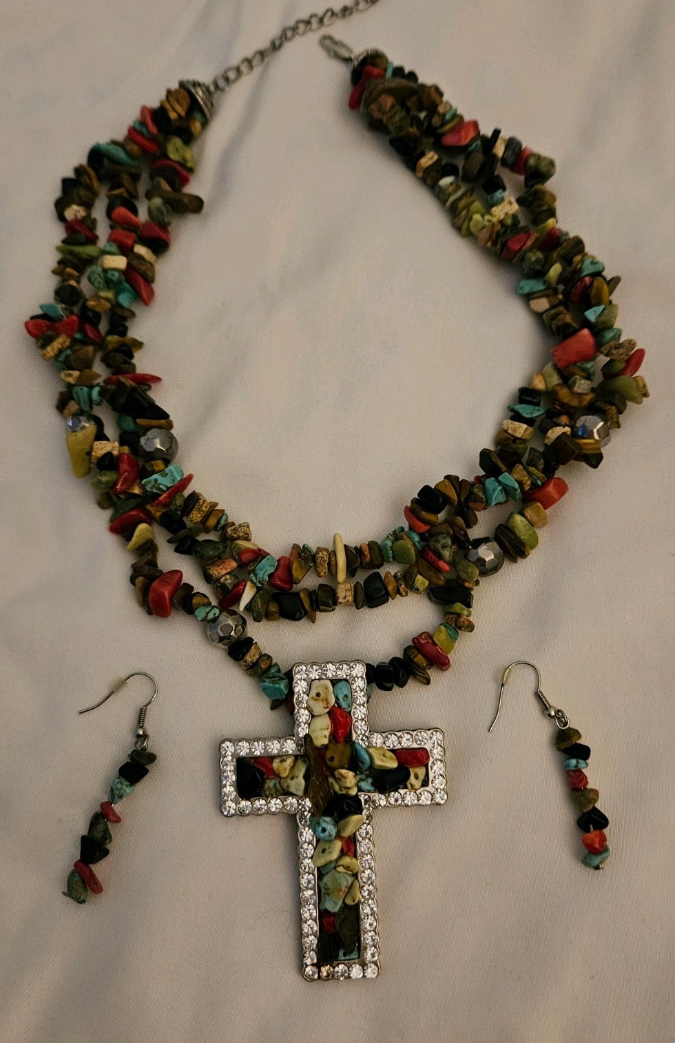 Cross Pendant Necklace & Earrings Set, Colorful Chip Stone Beads Fashion Jewelry
