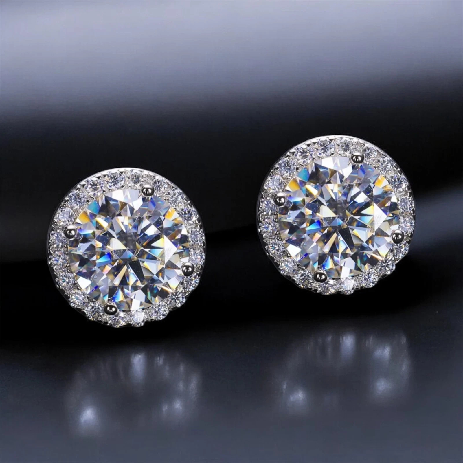 VVS1 Moissanite Earrings 925 Sterling Silver Men Women Halo Studs