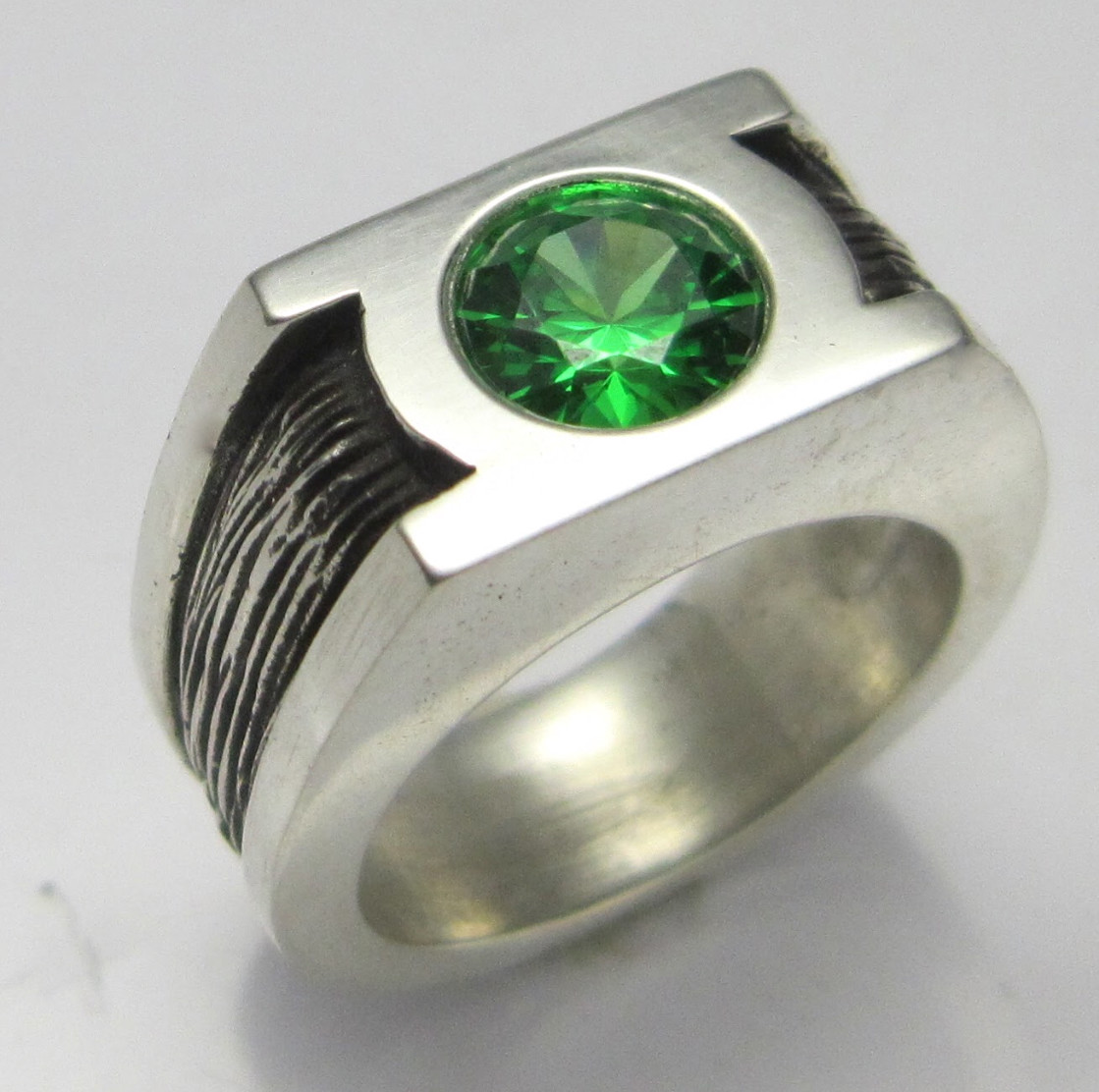 MJG STERLING SILVER GREEN LANTERN BAND. 8mm CZ. JUSTICE LEAGUE. COMIC CON. SZ 10
