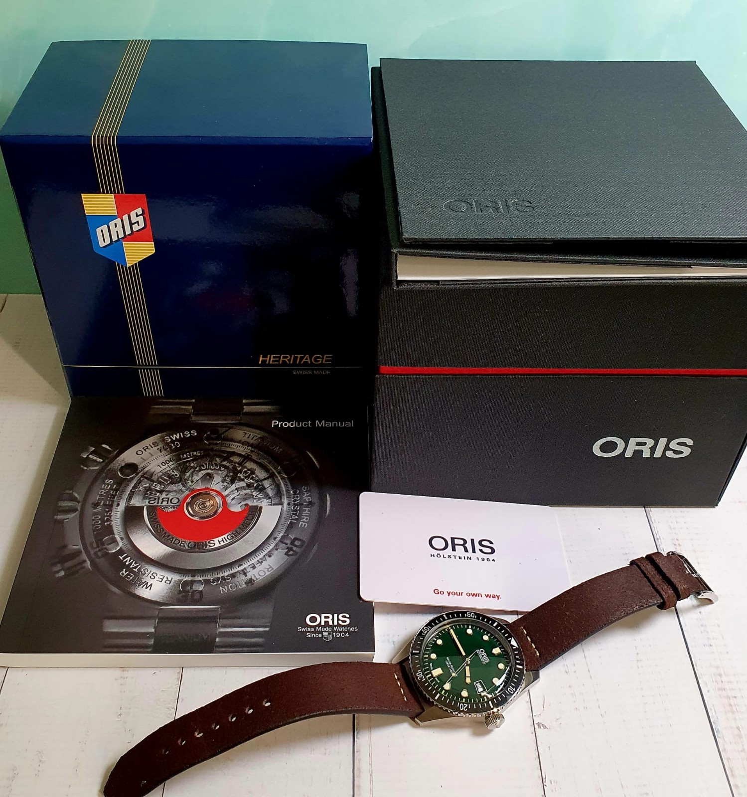 Oris Divers Sixty Five Men’s Watch – 01 733 7720 4057 07 5 21 02