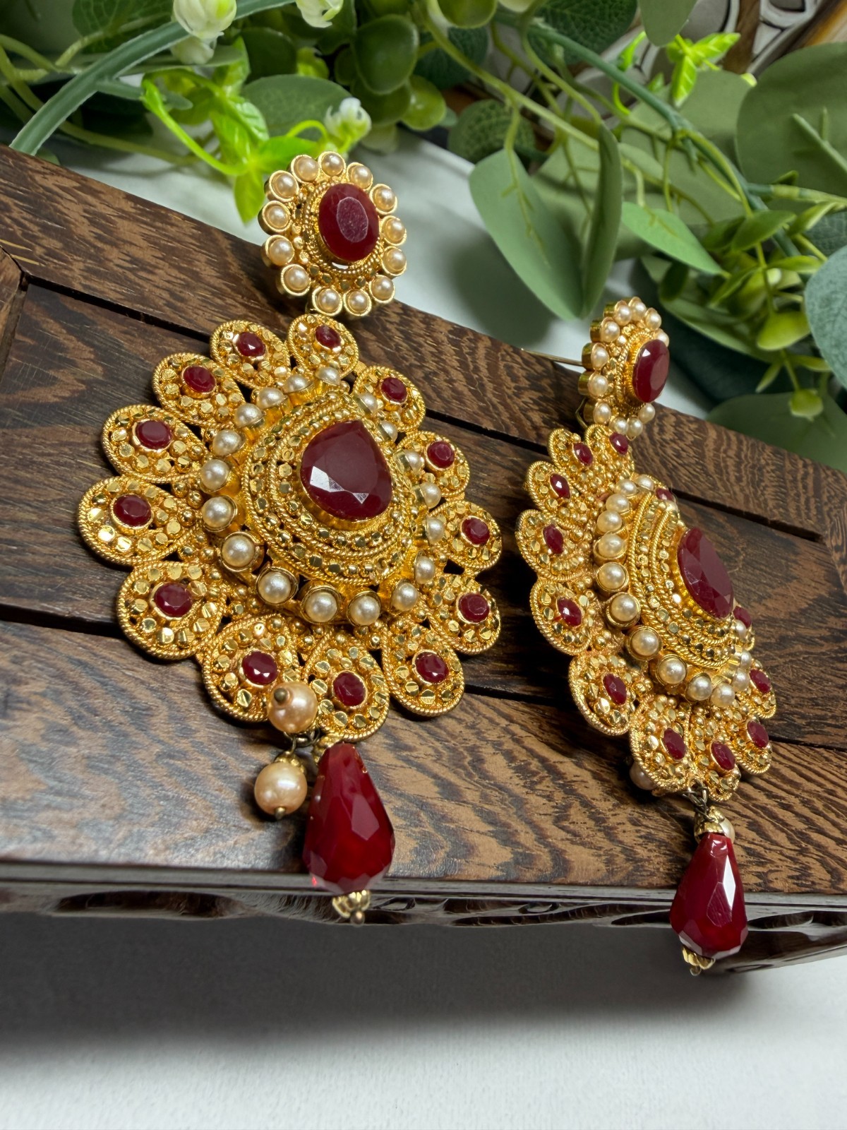 Heavy Ethnic Indian Style Gold & Red Tone Crystal Dangle Earrings – Occasion 40g