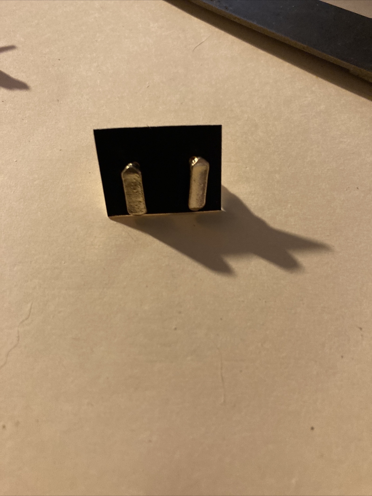 Small Log Earrings