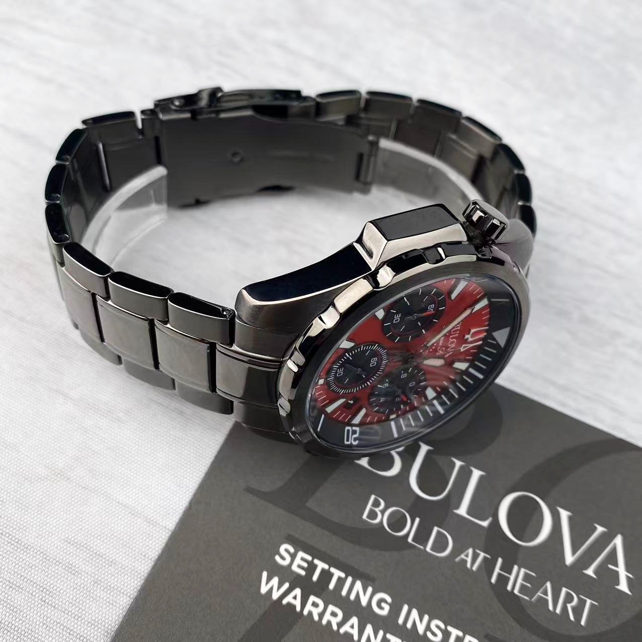 New Bulova Marine Star Men’s Chronograph Quartz Watch Red Dial 98B350 43 mm