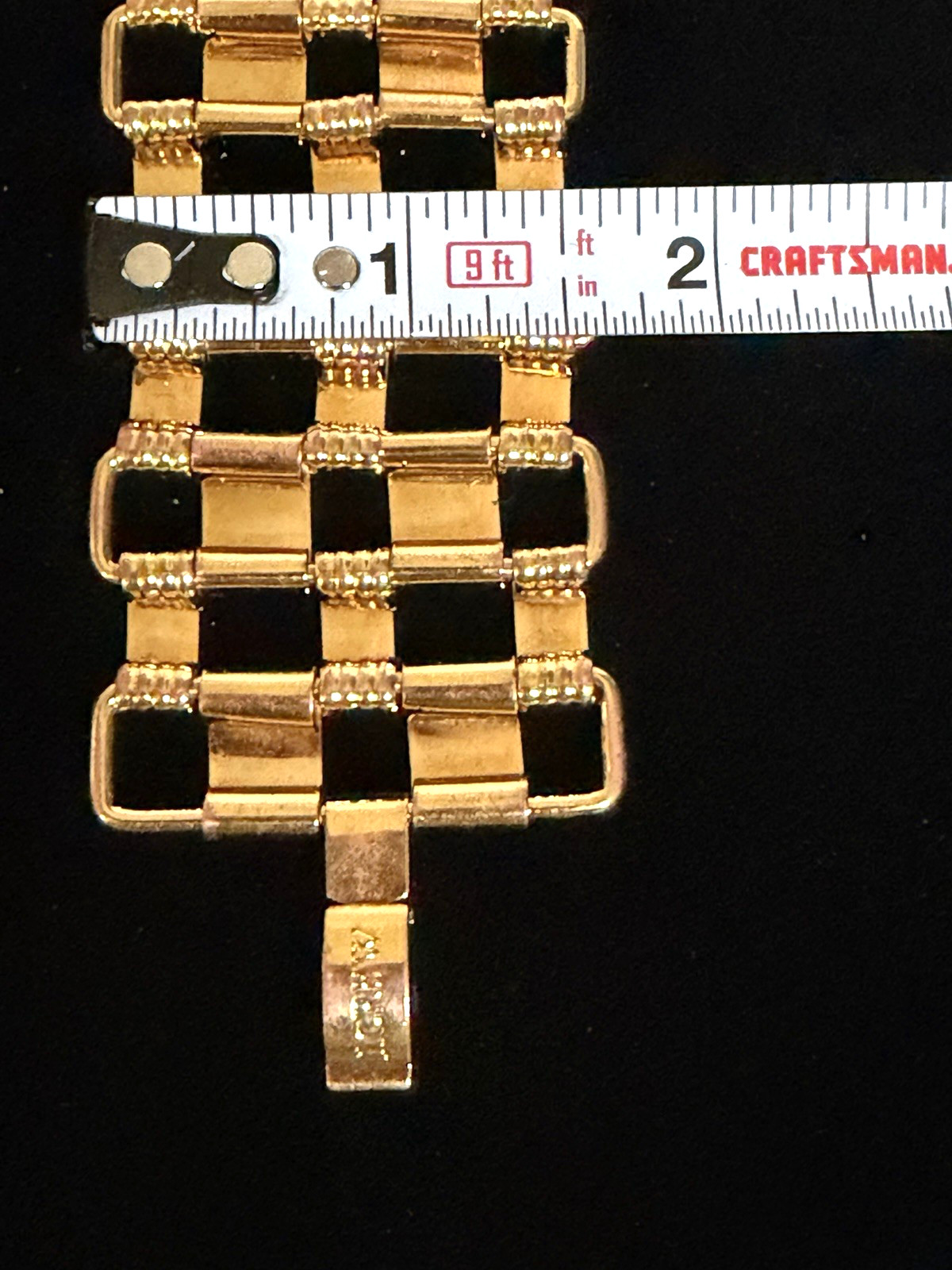 J. CREW Signed: Gold Tone Link Statement Wide 7″ Bracelet Fold Over Clasp