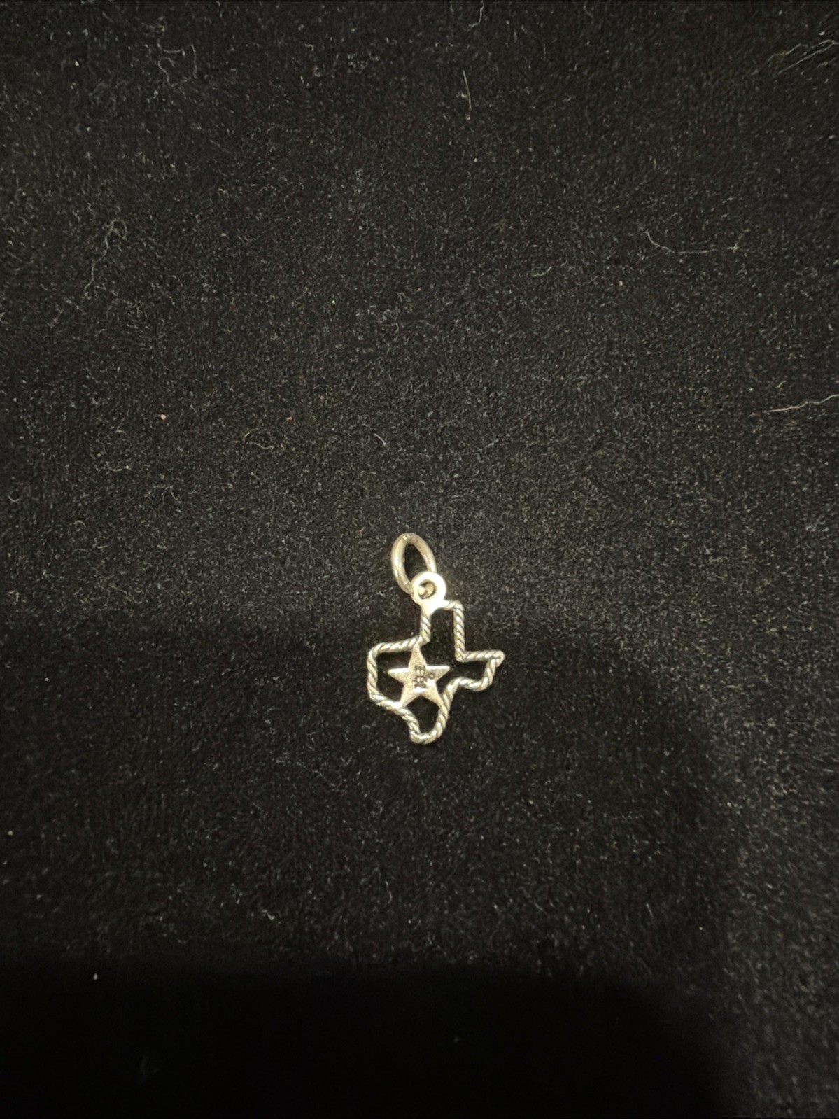 Retired James Avery TEXAS STATE ROPE OUTLINE STAR Charm 925 Silver EUC