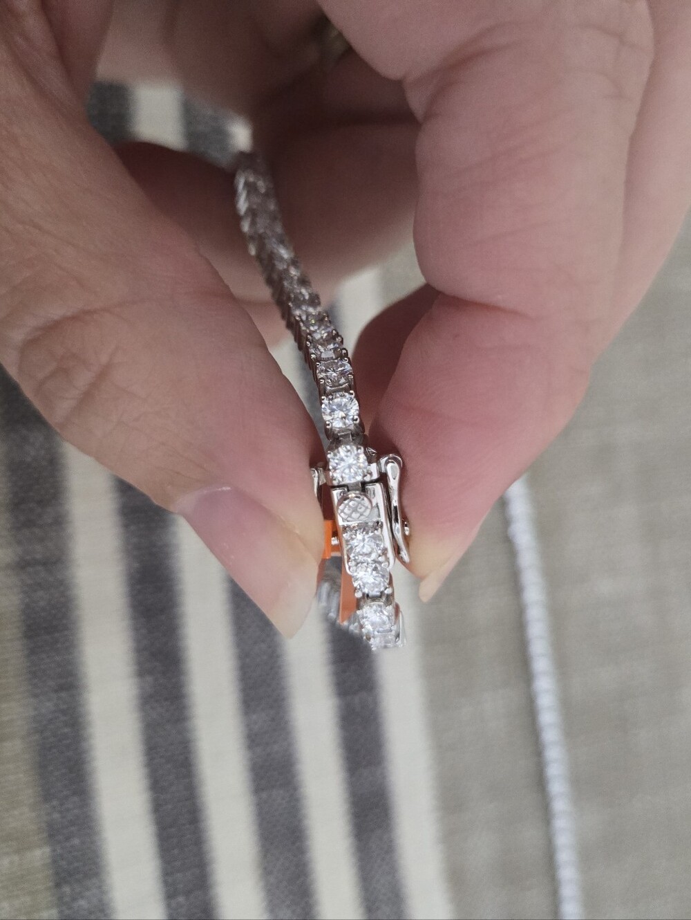 Moissanite NWT 7.0CTW 925 Sterling Silver 3MM Tennis Bracelet, 7″