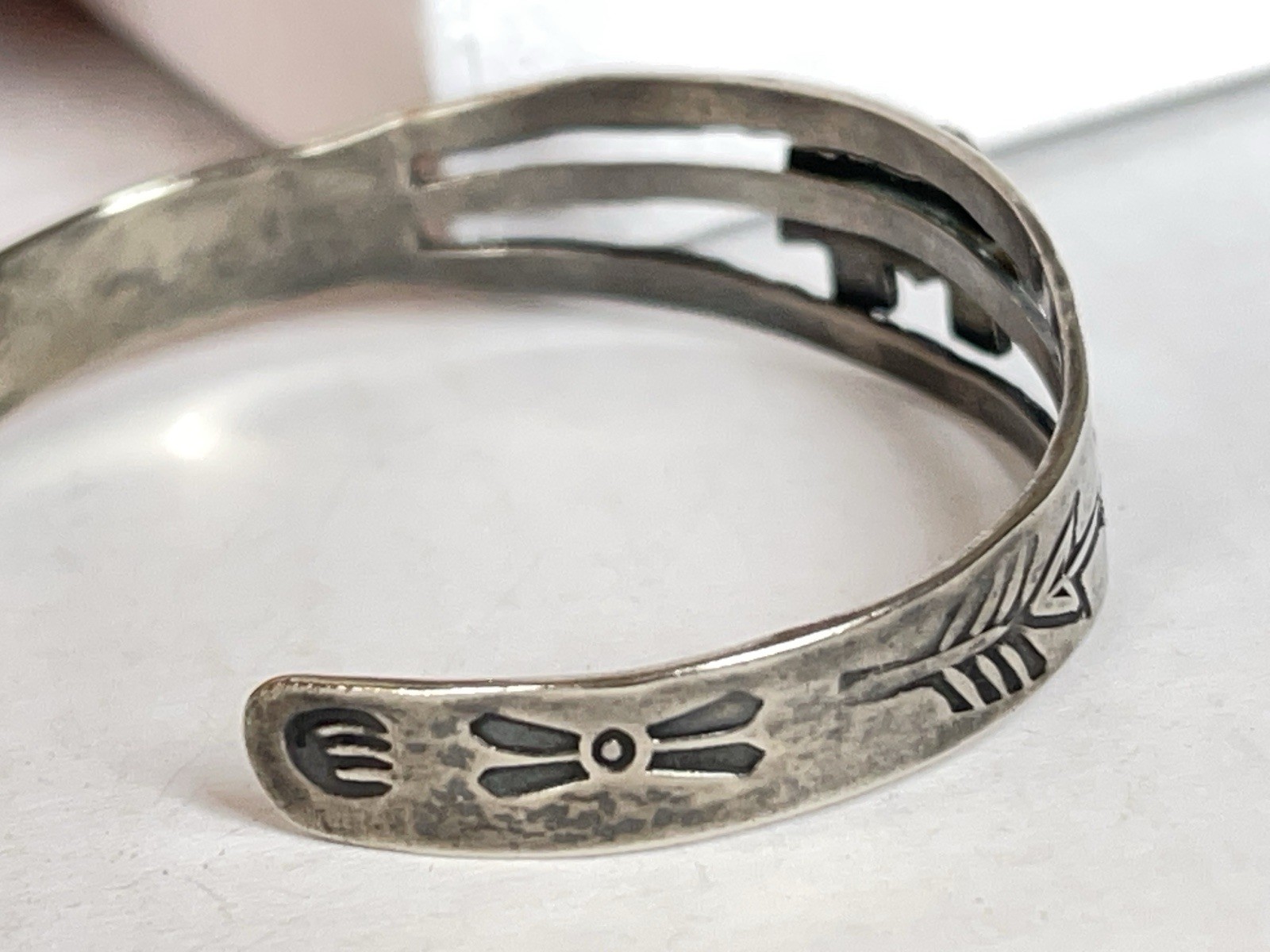 FRED HARVEY ERA Navajo THUNDERBIRD Sterling silver Cuff Bracelet Southwest Small