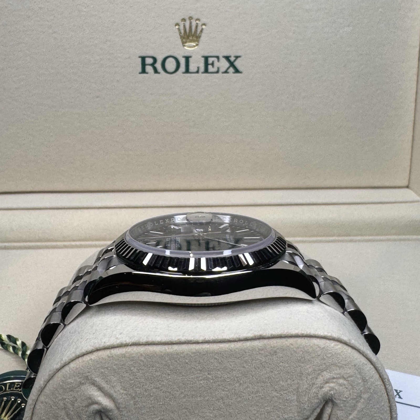 2026 Brand NEW Rolex Datejust 36 126234 Blue Dial 18k Gold Bezel Steel Box Paper