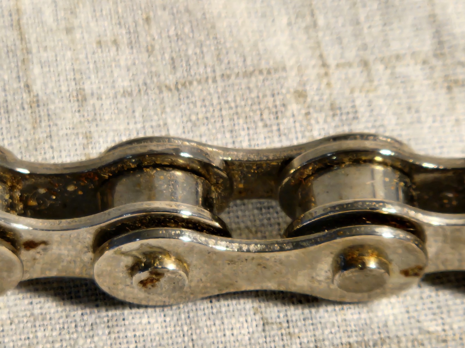Unique 7 1/2in Solid Stainless Steel Motorcycle Bike Bracelet