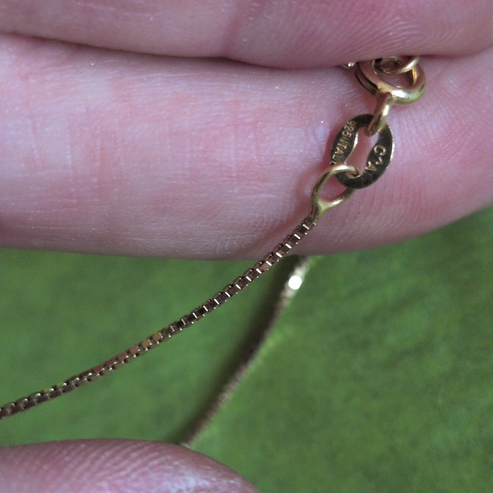 ​Vintage 925 Italy Gold Vermeil Triple Nested Heart Pendant Box Chain Necklace