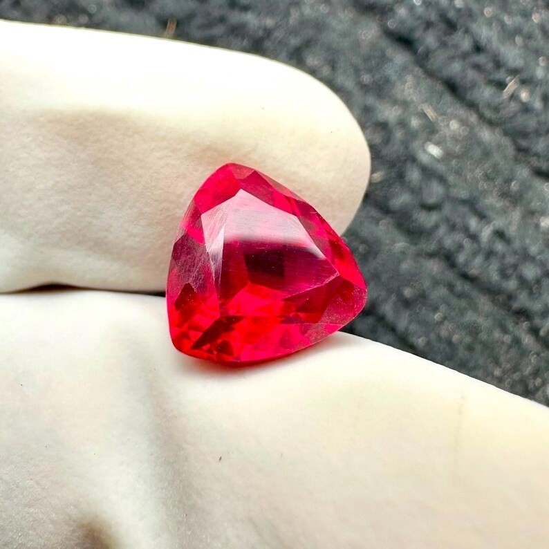 9.08 Ct Certified Natural Red Ruby Trillion Cut Loose Jewelry Gemstone AAA