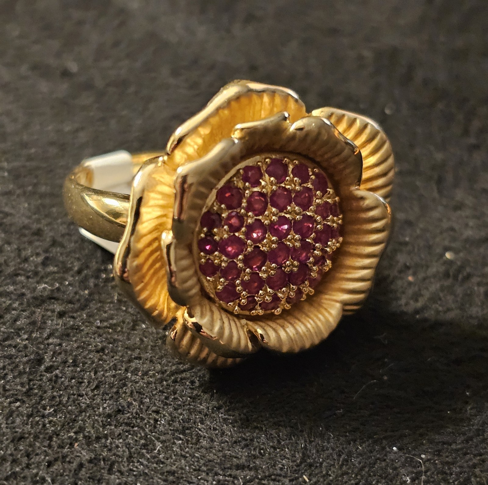 925 Sterling Silver Gold Vermeil Ruby Flower Statement Ring Size 9 Tested 12.75g