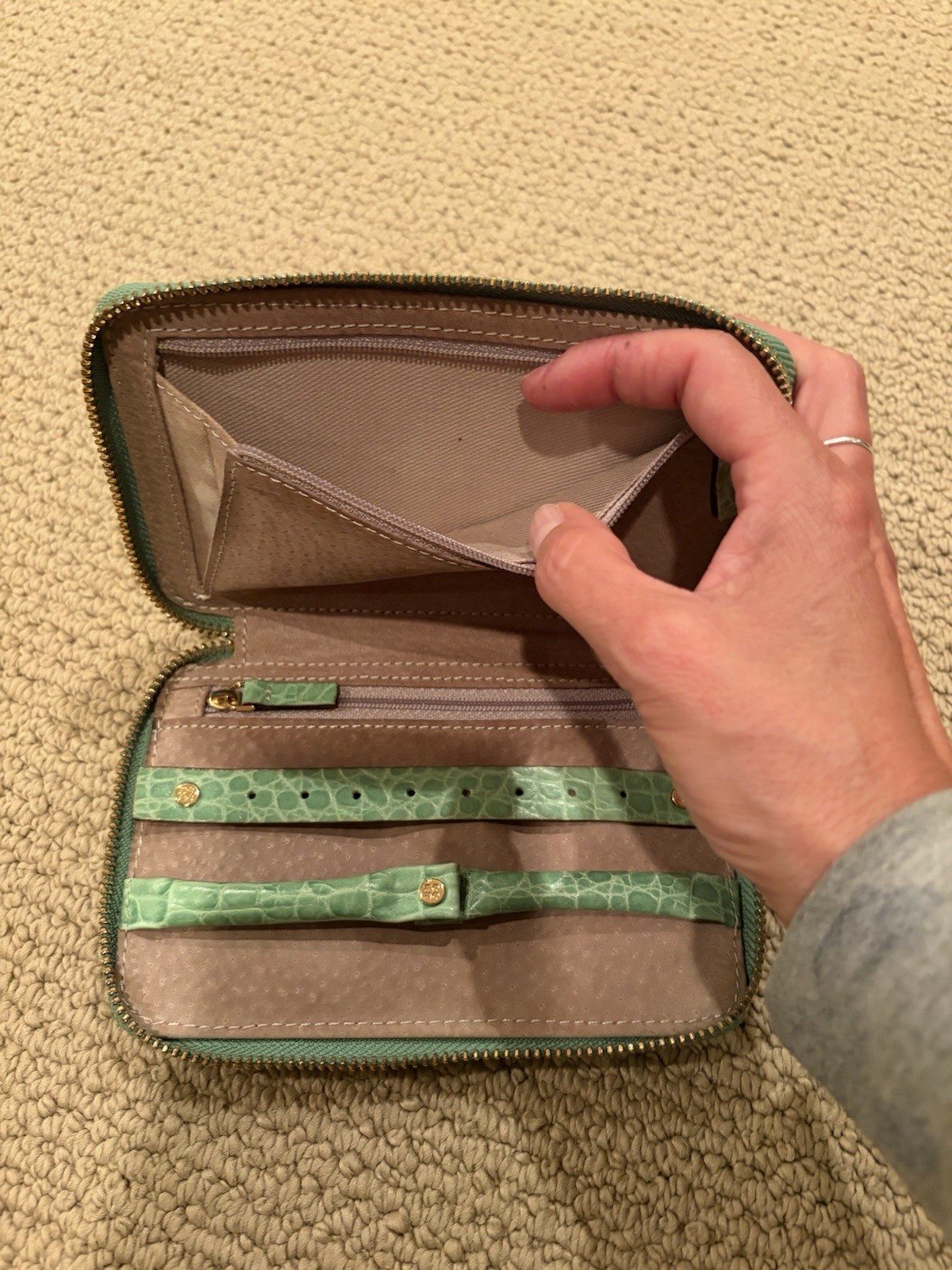 Kate Spade Green Crocodile Jewelry Travel Case