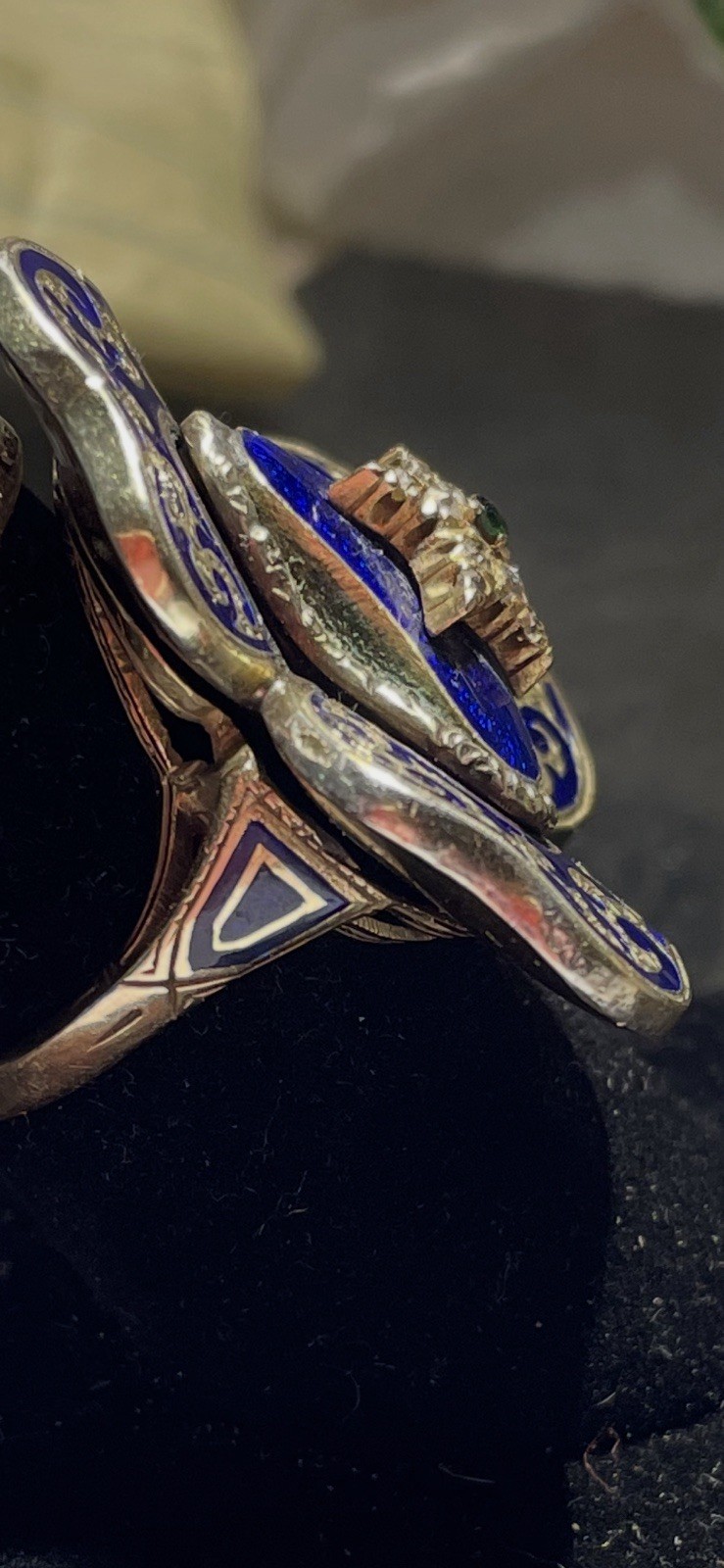 Gorgeous Cobalt Blue Byzantine Styled Ring 14 Karat Gold Weighs 15.7 G Size 9