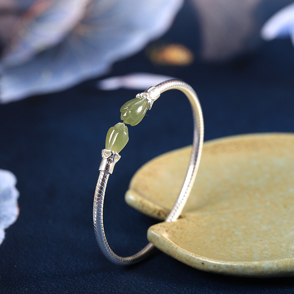 I03 Light Jade Small Hearts Flowers Bangle Sterling Silver 925