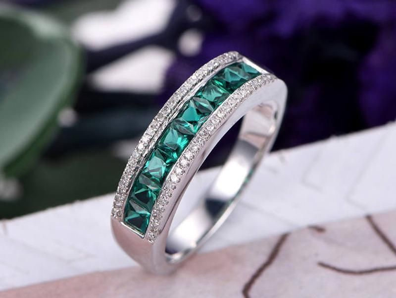 Green Cubic Zirconia Rings – Round Shapes Metal Zinc Alloy Women Cocktail Ring