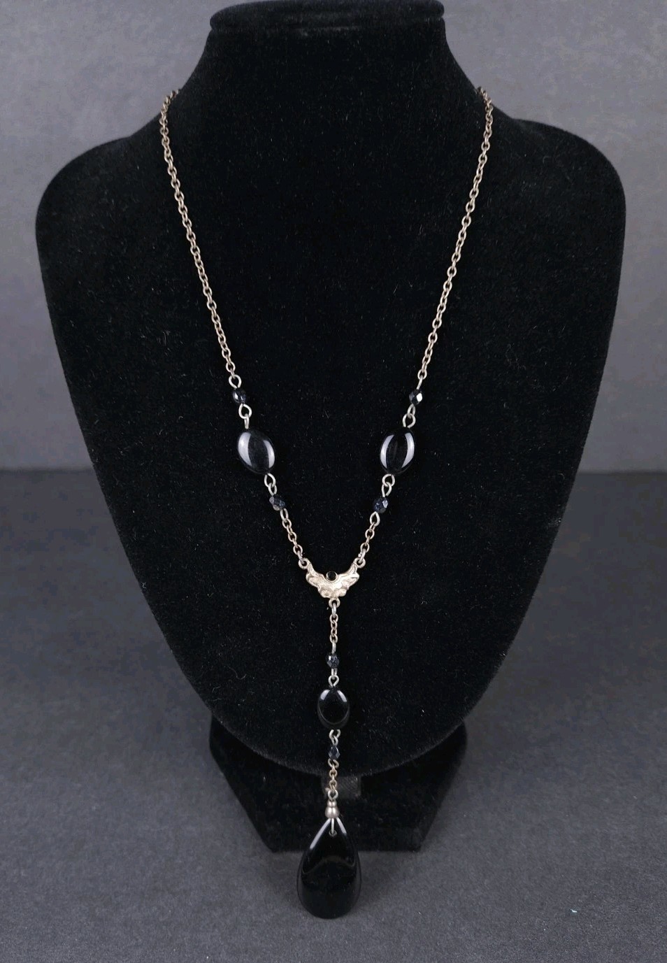 Robert Rose Black Silvertone Chain Drop Lariat 14″ Necklace